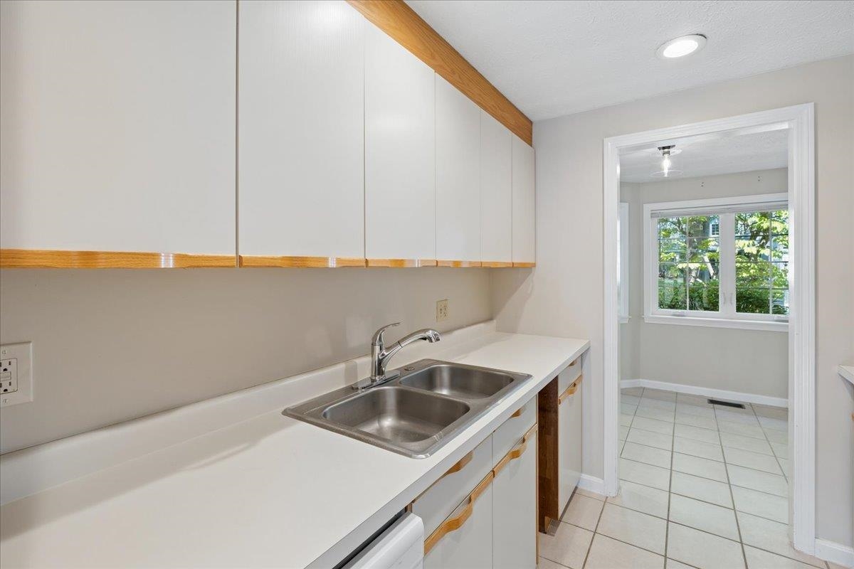 378 Winding Pond Road Property Photo 12