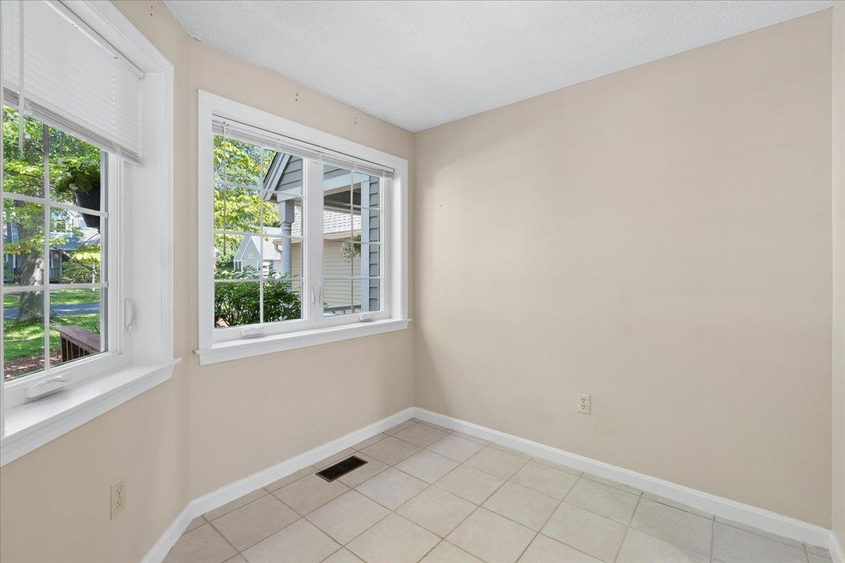 378 Winding Pond Road Property Photo 14