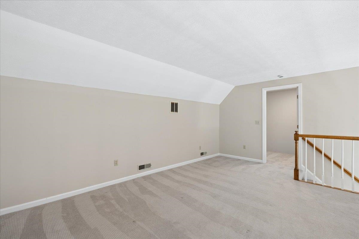 378 Winding Pond Road Property Photo 30