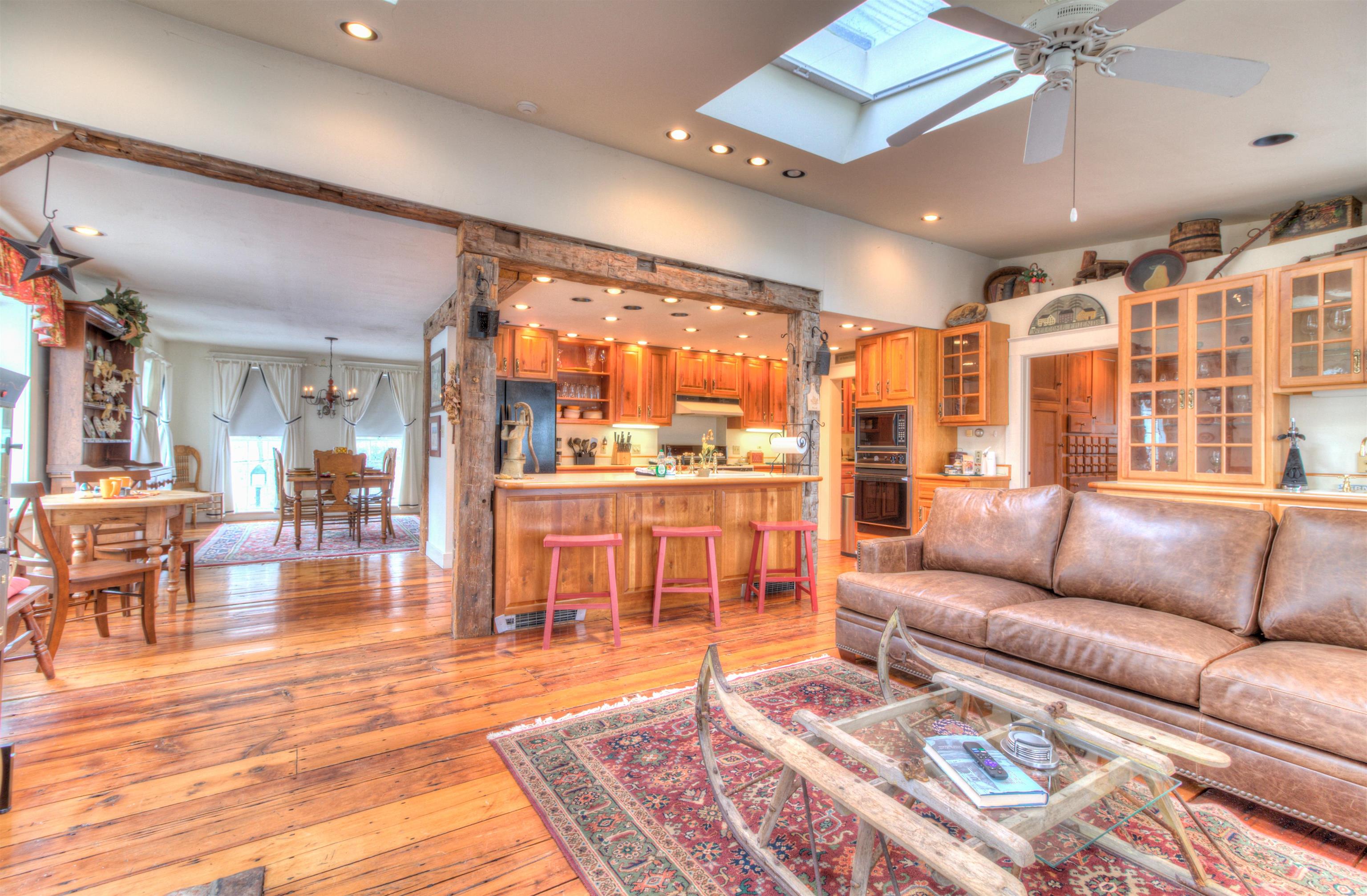 41 Lawrence Hill Road Property Photo 8