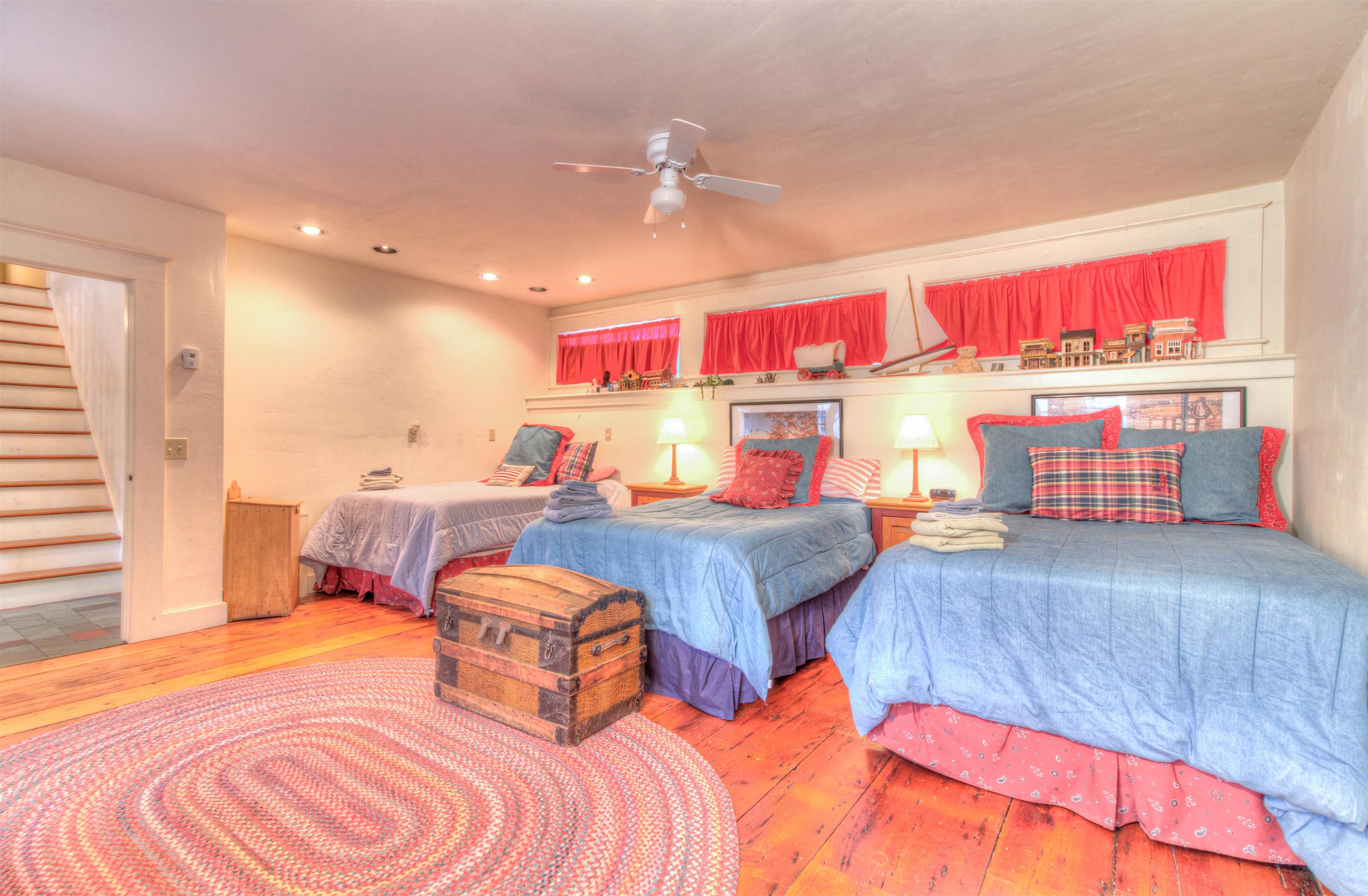41 Lawrence Hill Road Property Photo 19