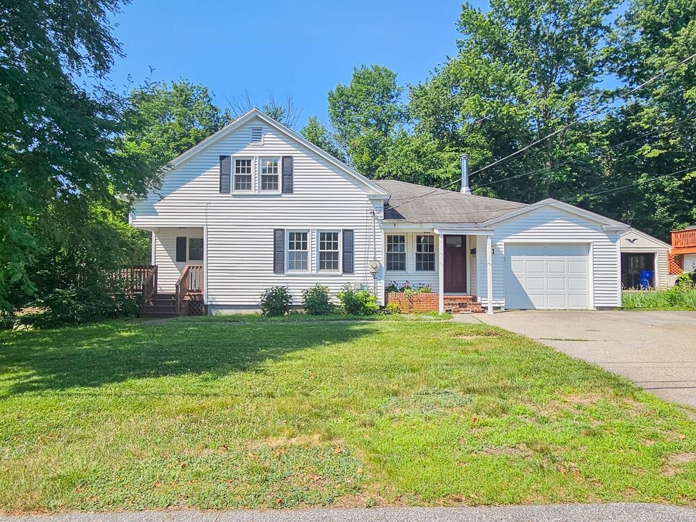 11 Nash Parkway Property Photo 1