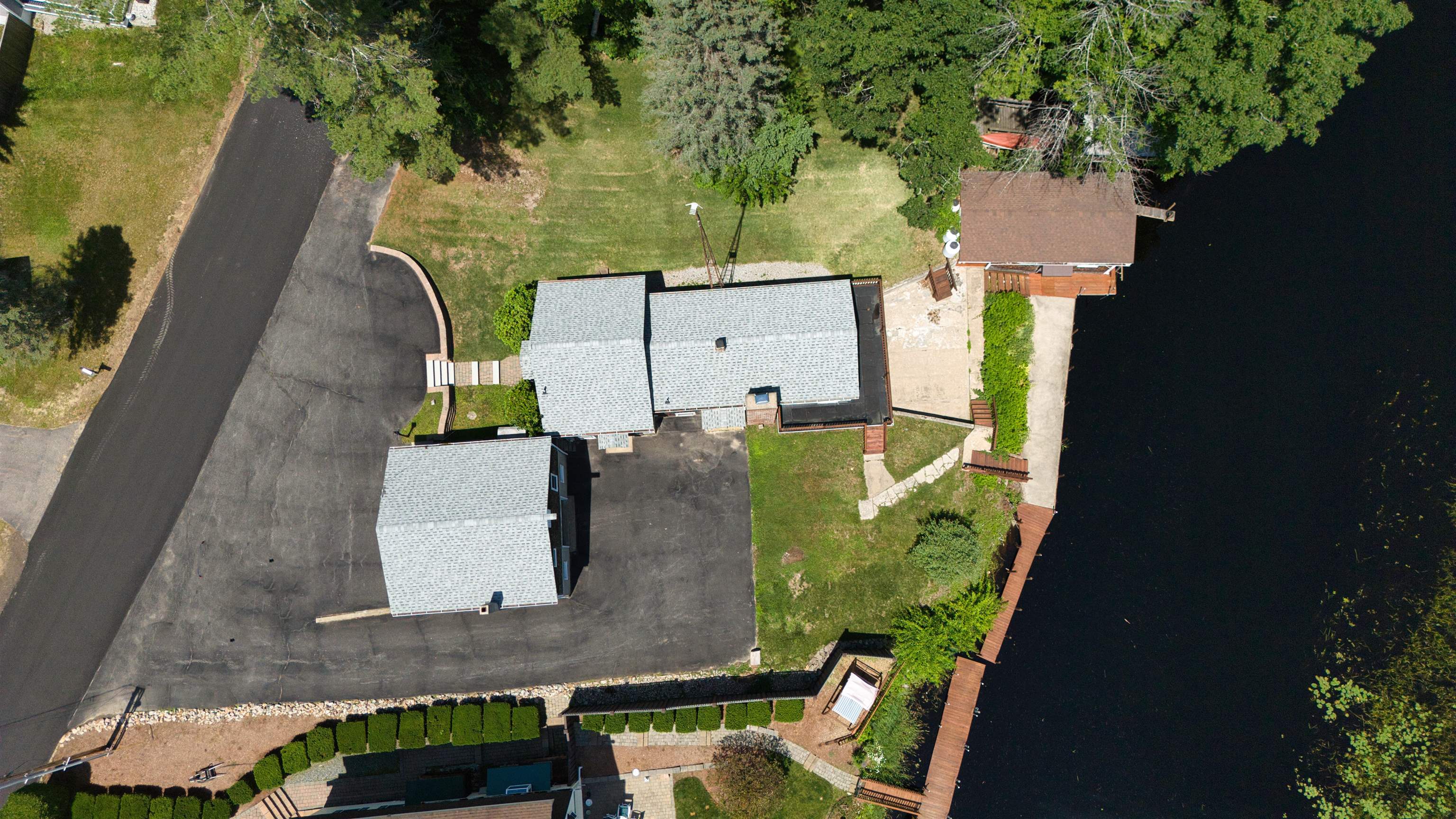 23 Riverlake Street Property Photo 49