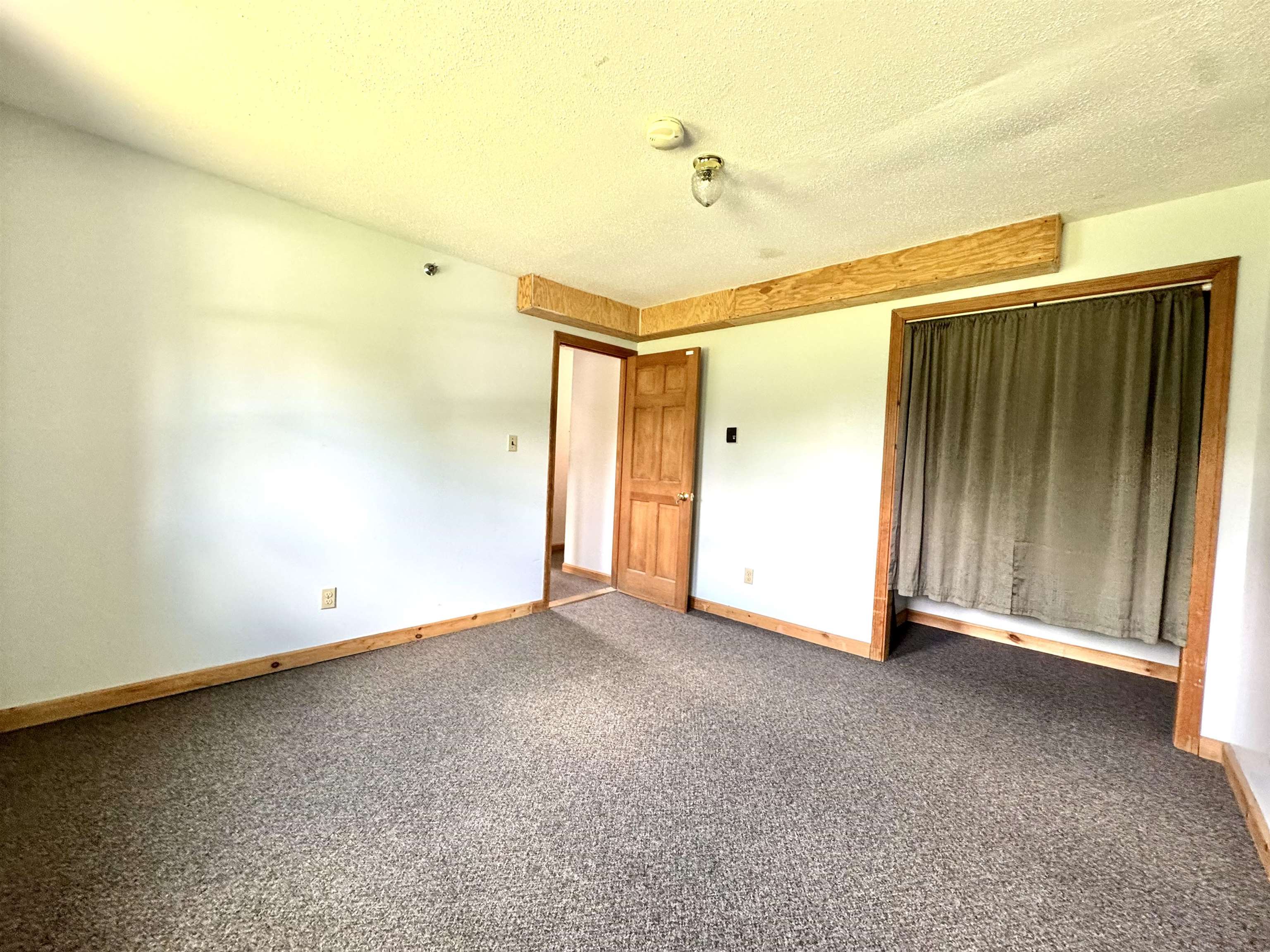 18 Stoddard Road Property Photo 34