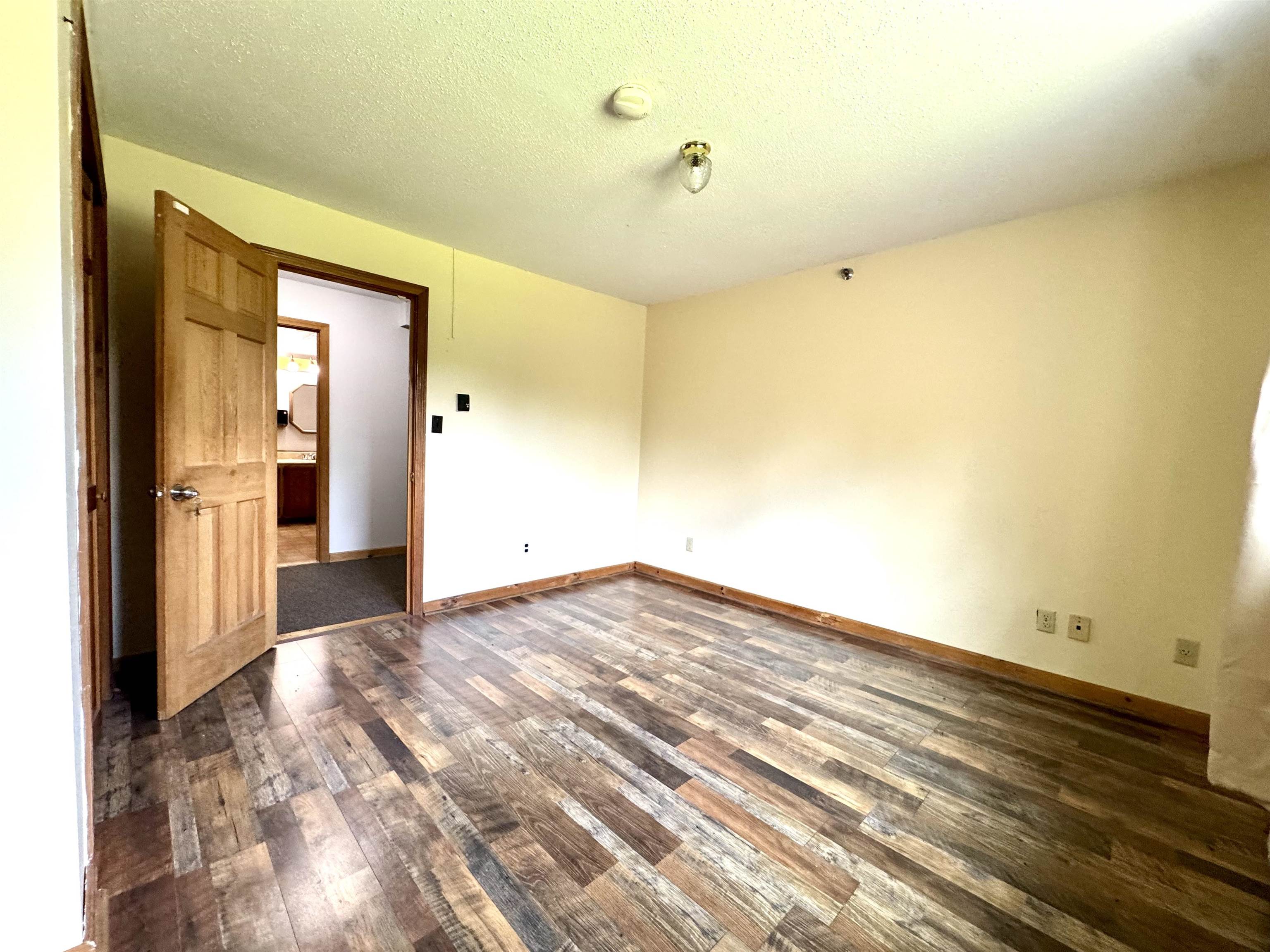 18 Stoddard Road Property Photo 44