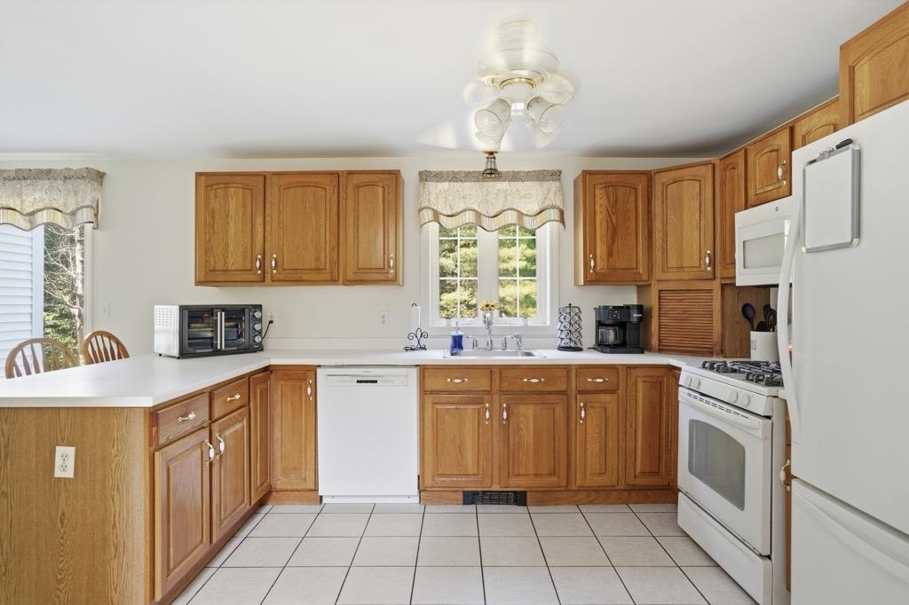 6 Hickory Hill Road Property Photo 14