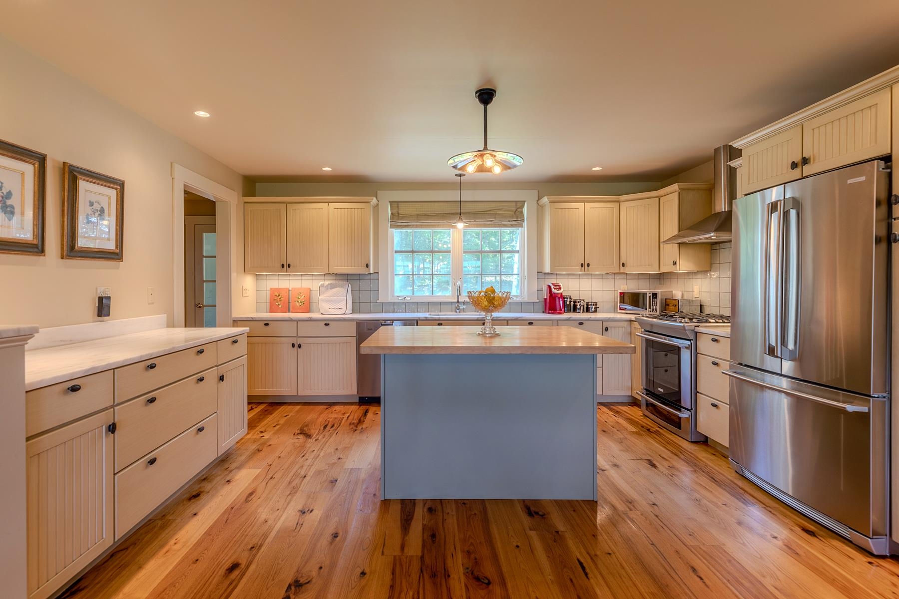 915 Peterkin Hill Road Property Photo 16