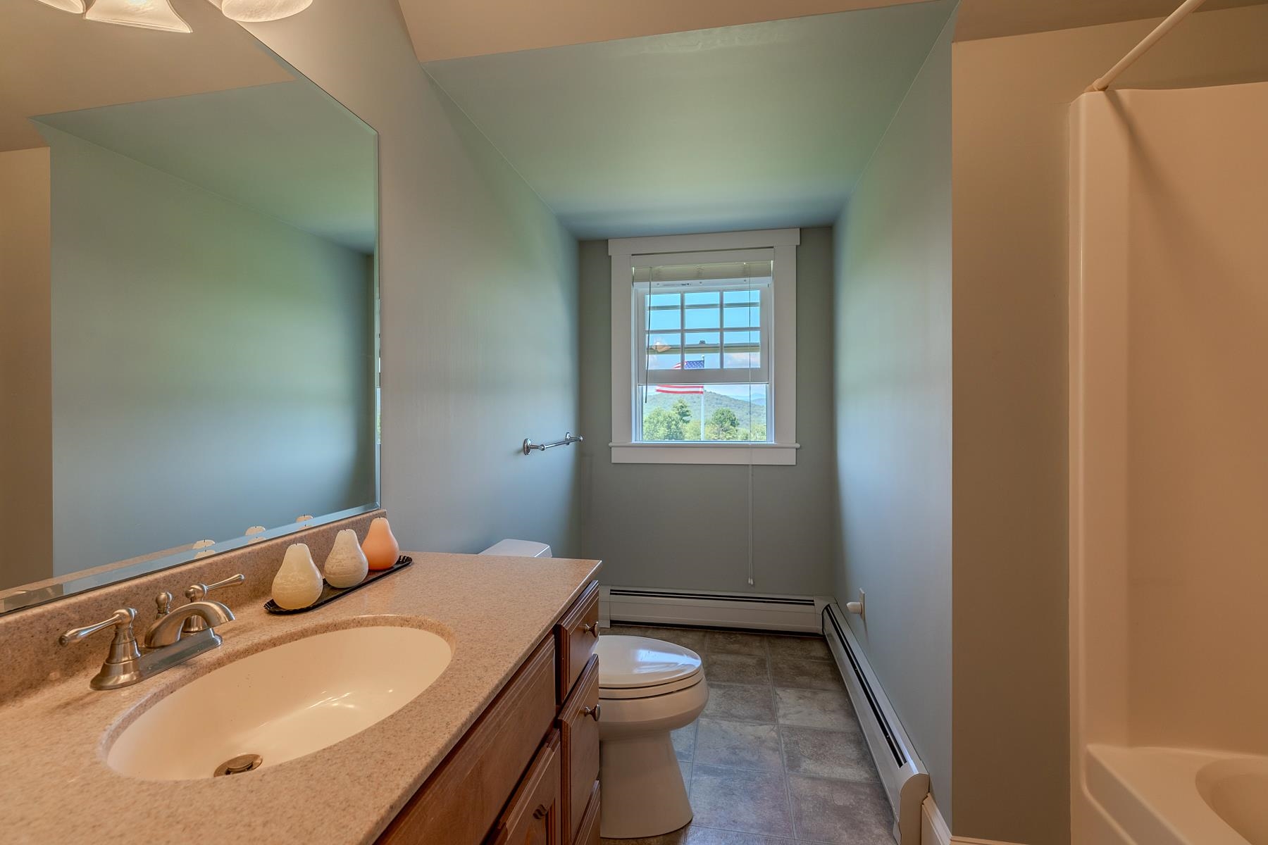 915 Peterkin Hill Road Property Photo 40
