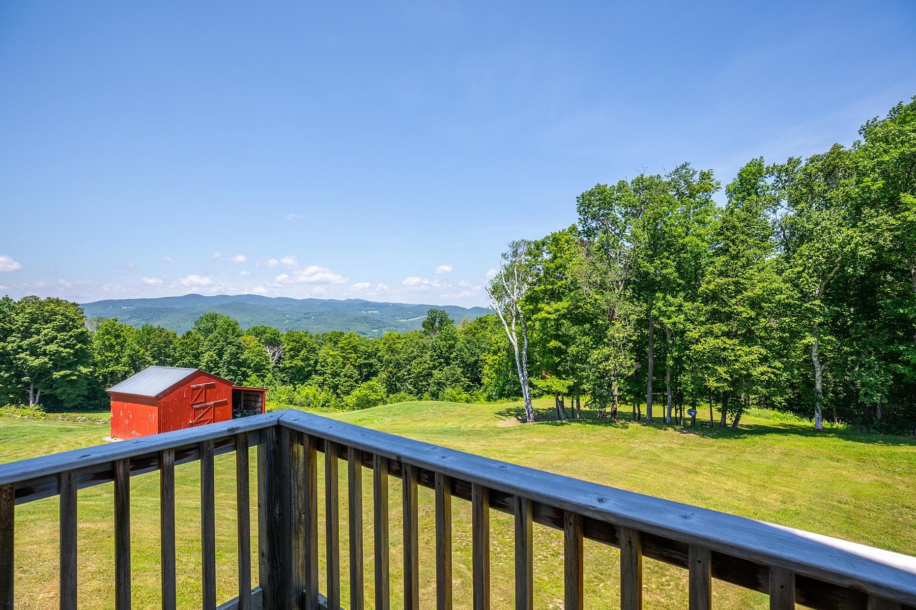915 Peterkin Hill Road Property Photo 46