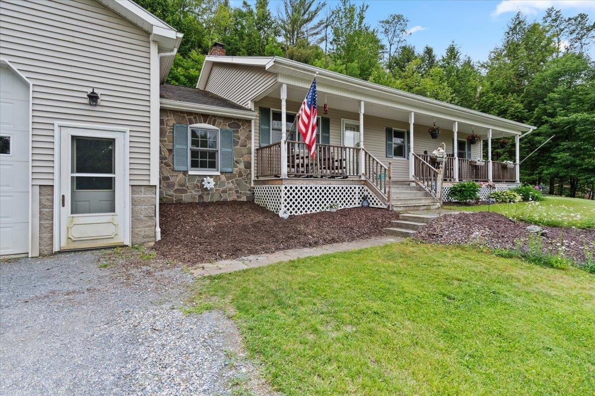 3992 Main Road Property Photo 2