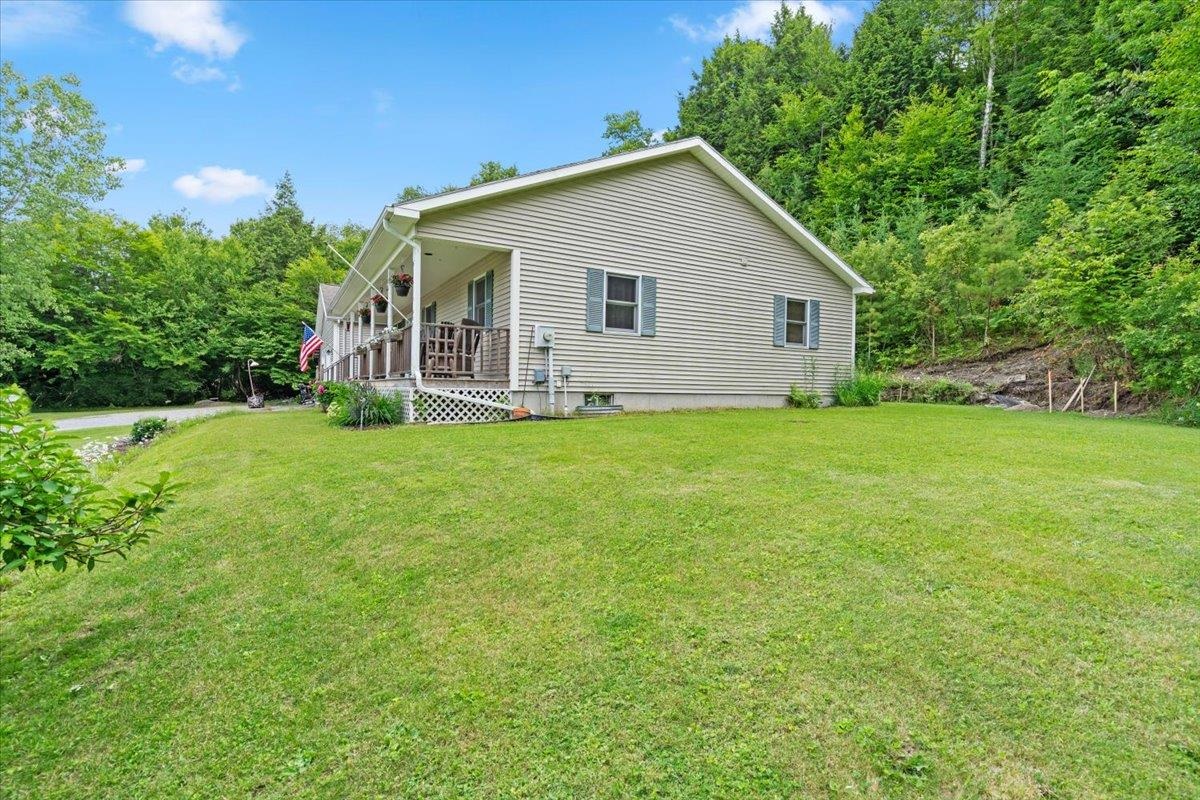 3992 Main Road Property Photo 3