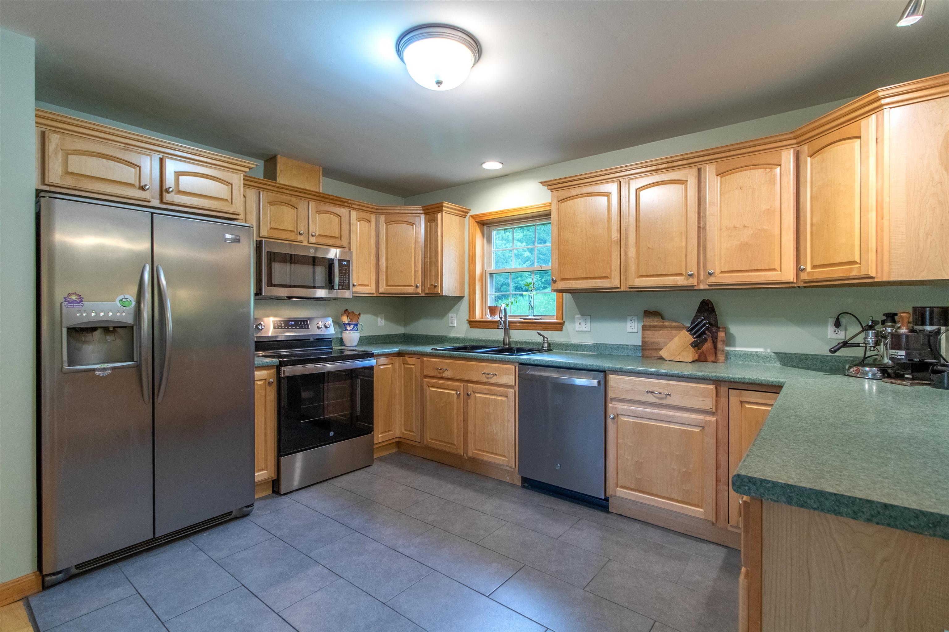 527 Mud Hollow Road Property Photo 6