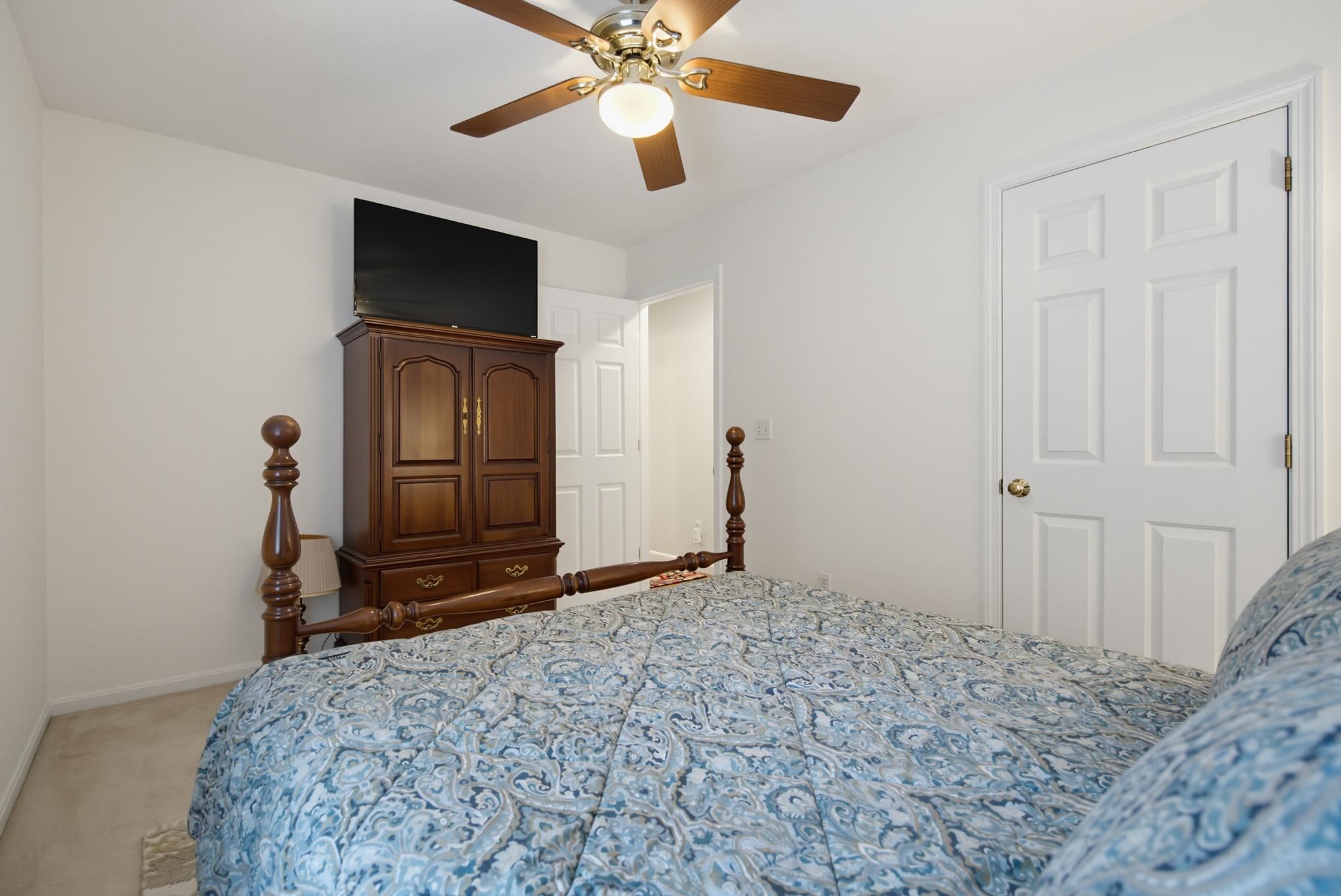 4 Hampshire Hills Drive Property Photo 32