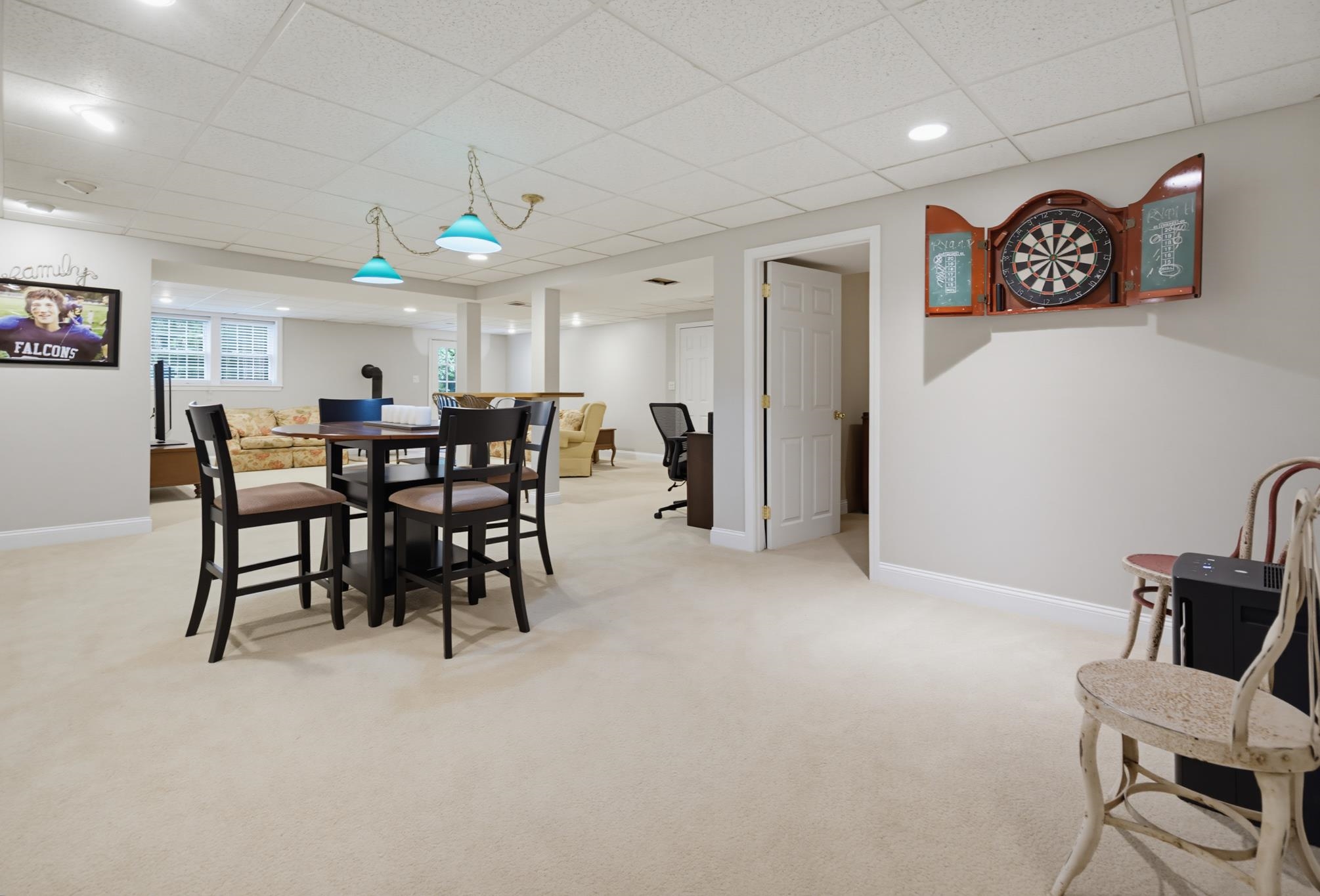4 Hampshire Hills Drive Property Photo 38