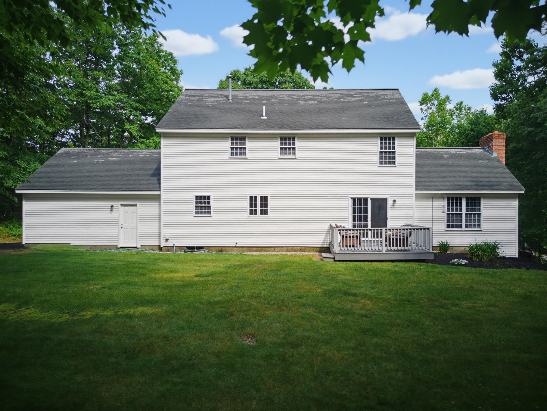 4 Hampshire Hills Drive Property Photo 46