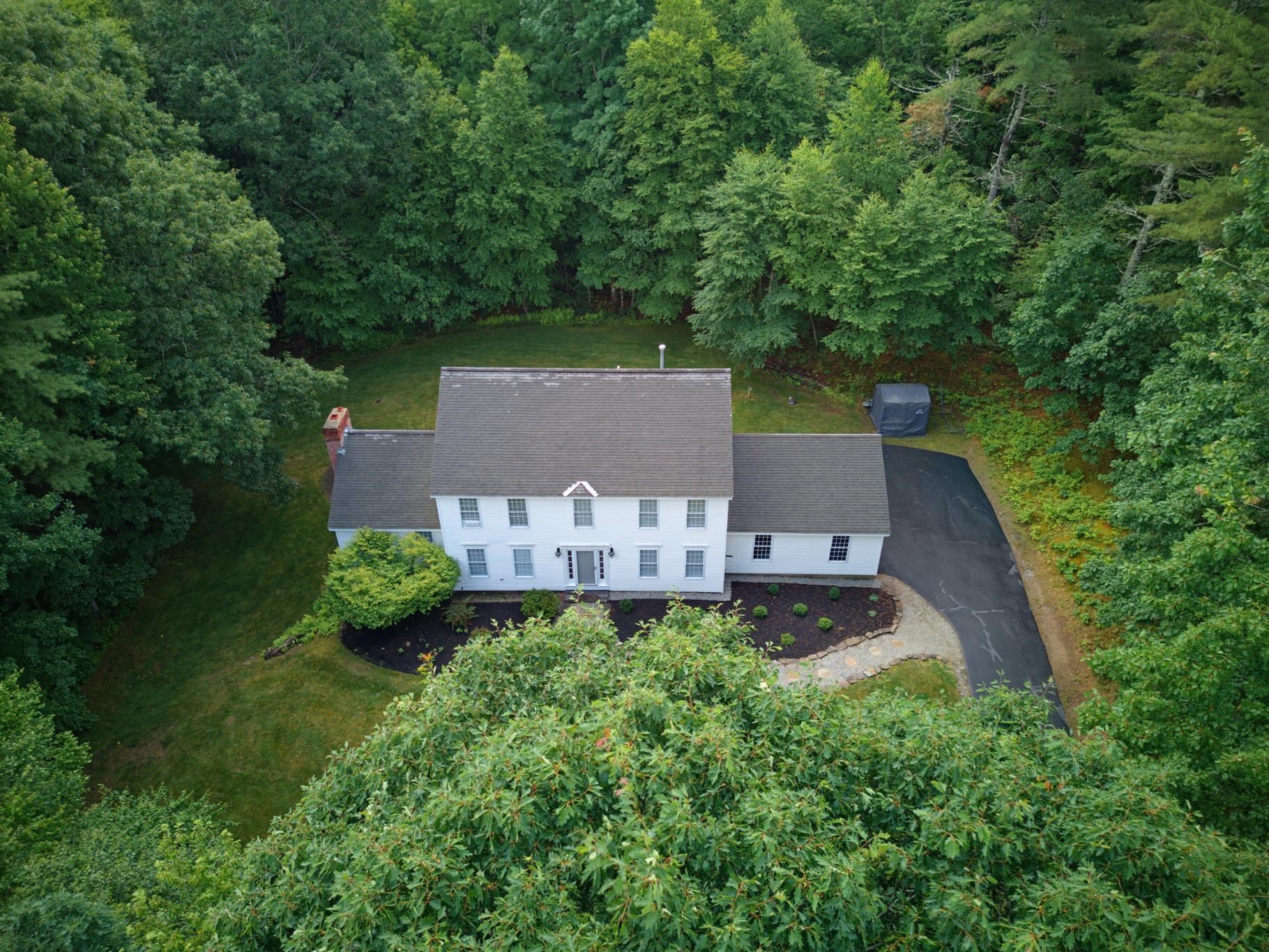 4 Hampshire Hills Drive Property Photo 51