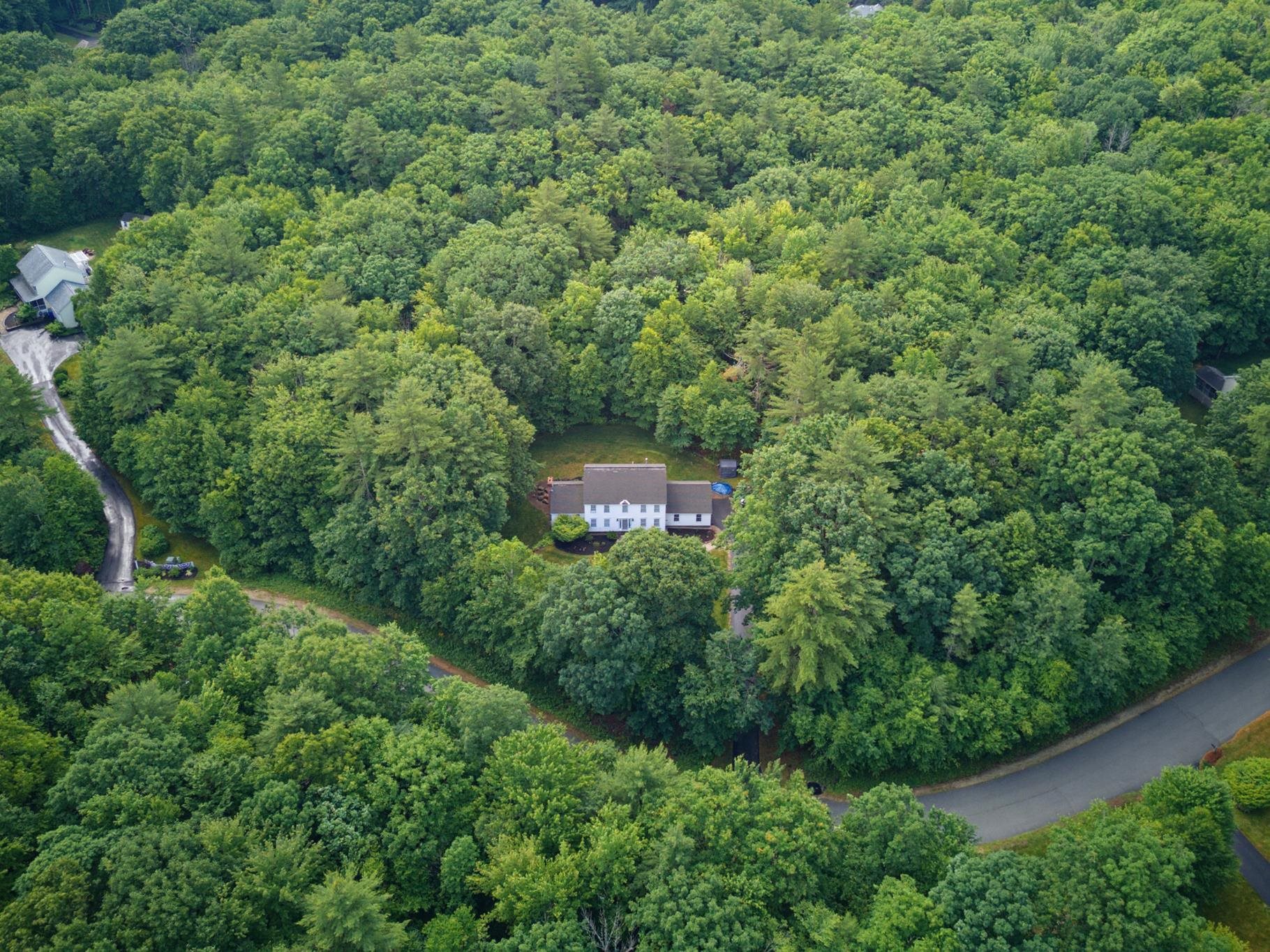 4 Hampshire Hills Drive Property Photo 52