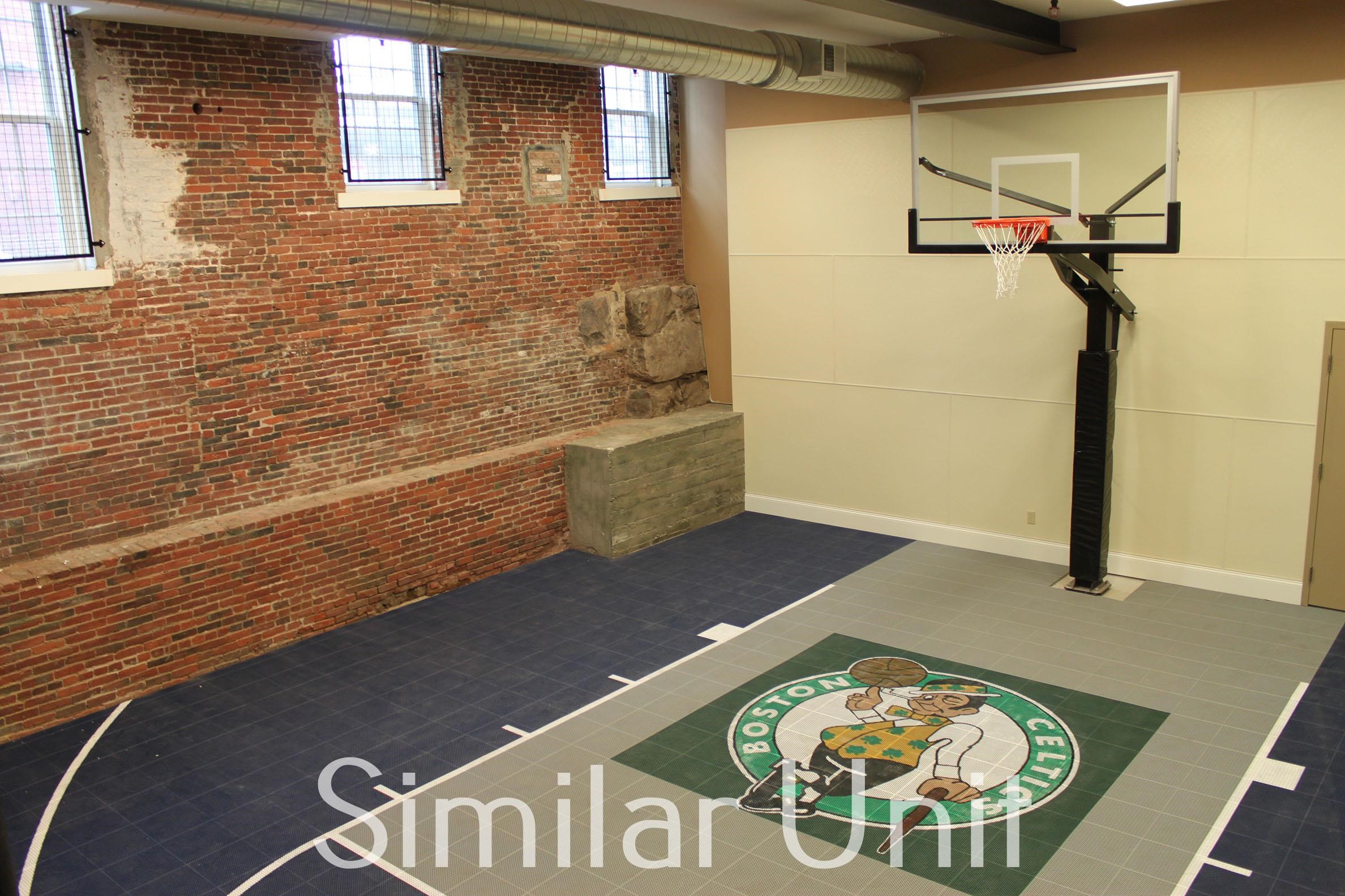 300 Bedford Street Property Photo 13