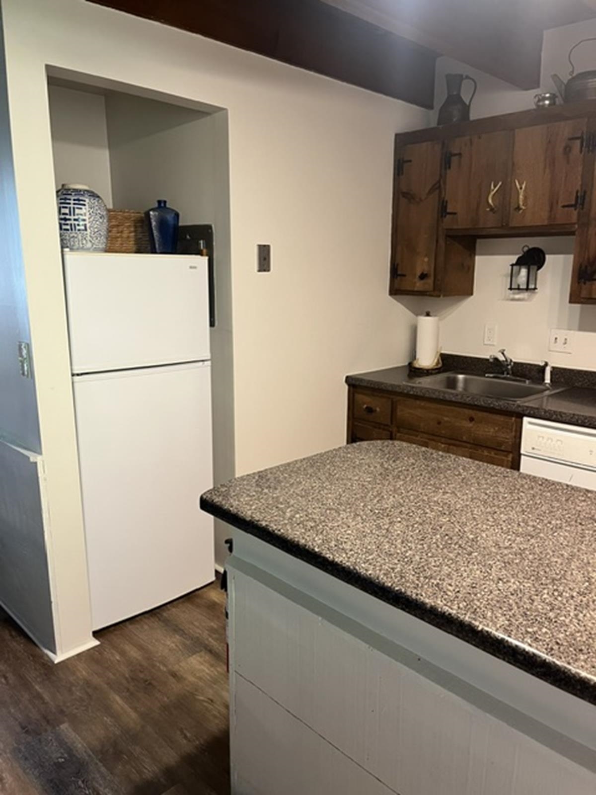574 Willard Road Property Photo 16