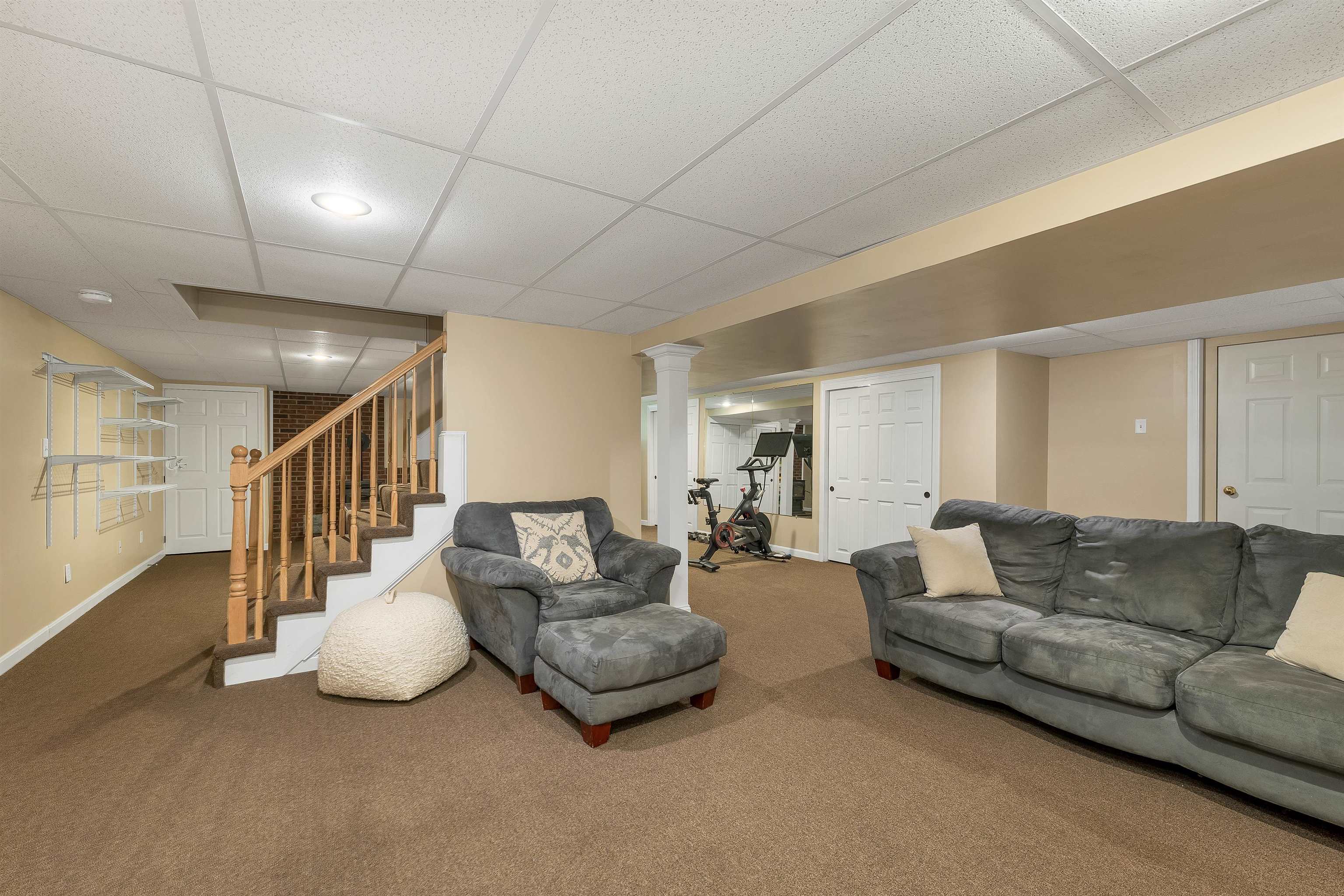 2 Hampshire Hills Drive Property Photo 35