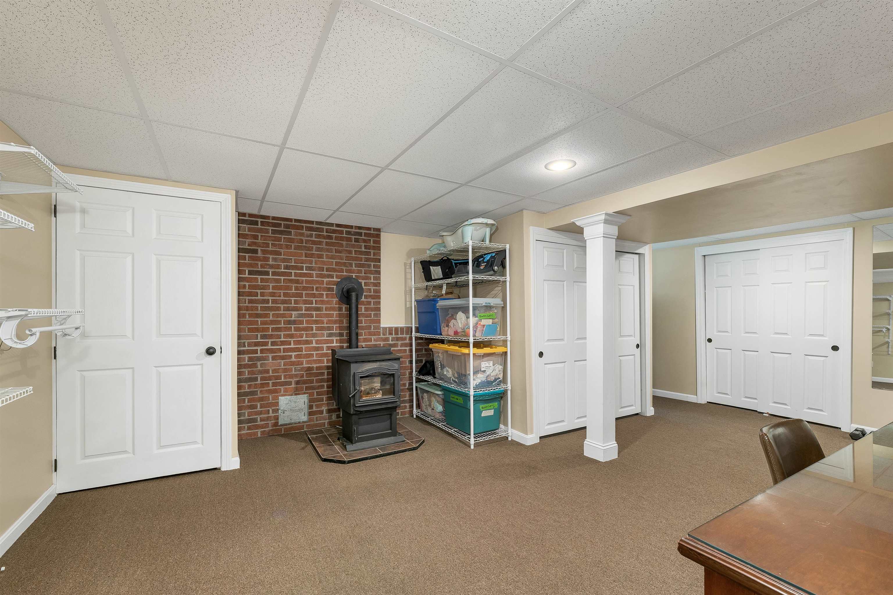 2 Hampshire Hills Drive Property Photo 38