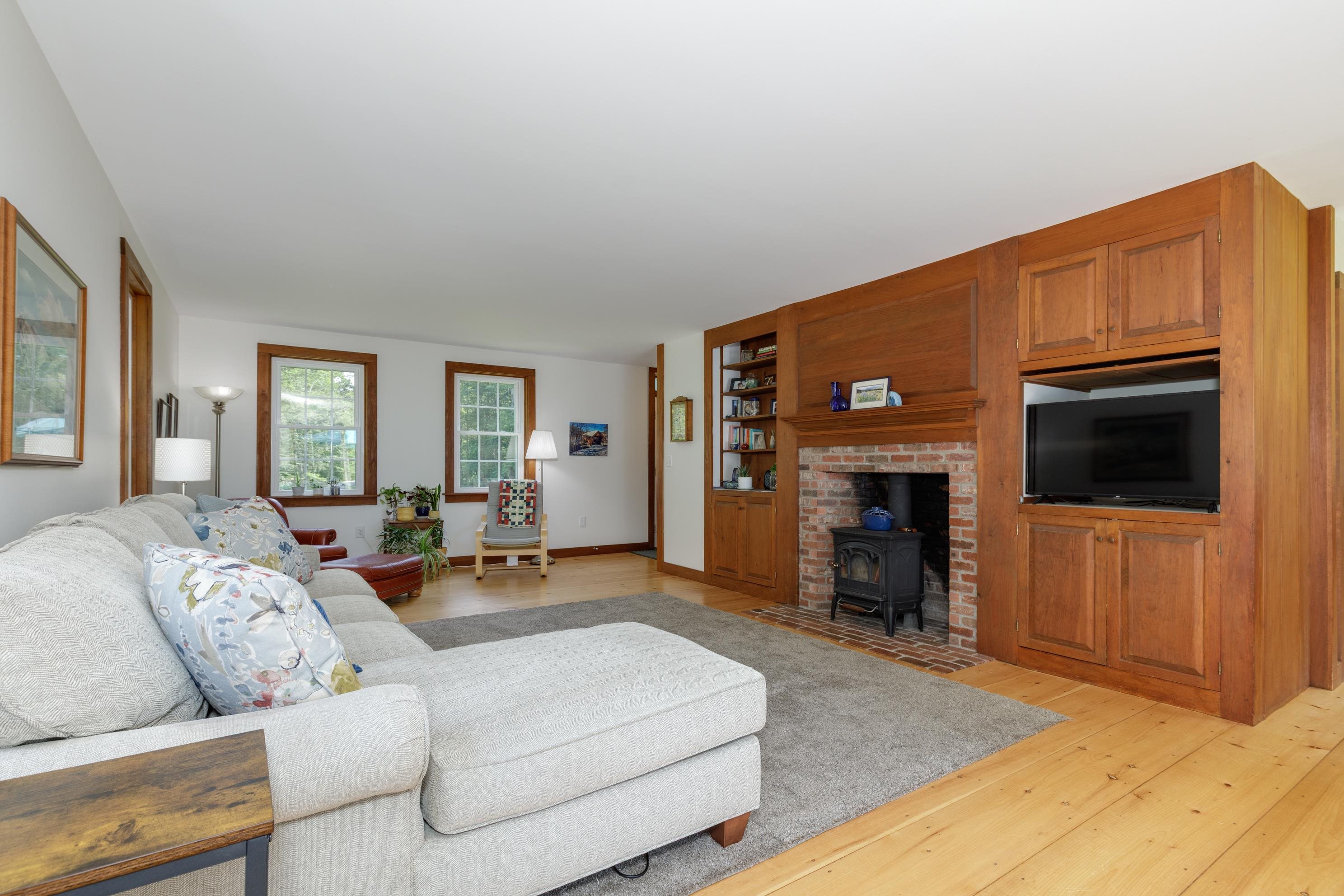 90 Deer Run Road Property Photo 14