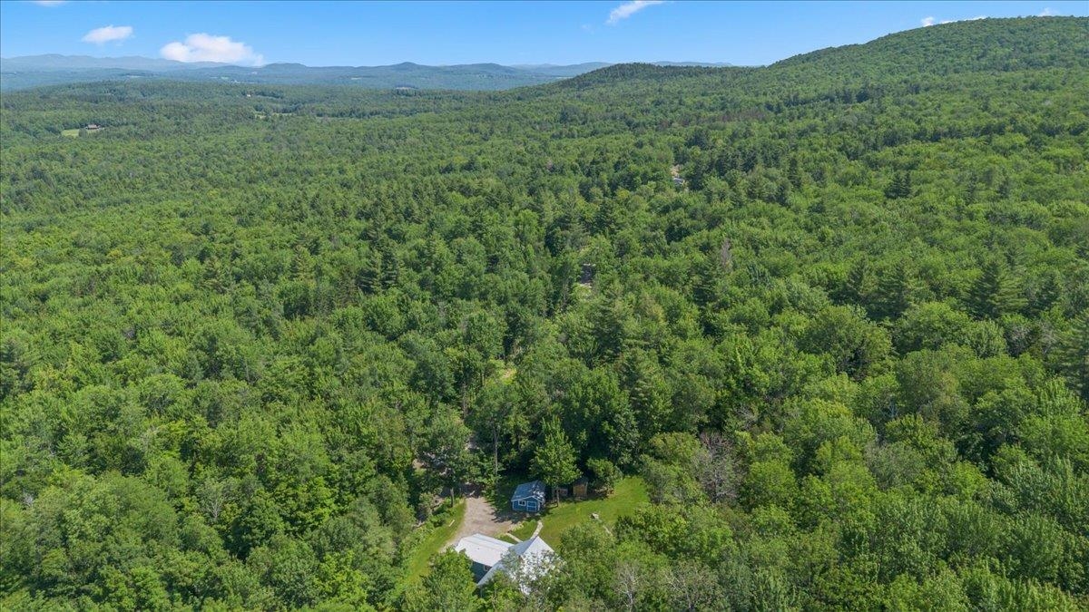 114 W Woodbury Road Property Photo 6