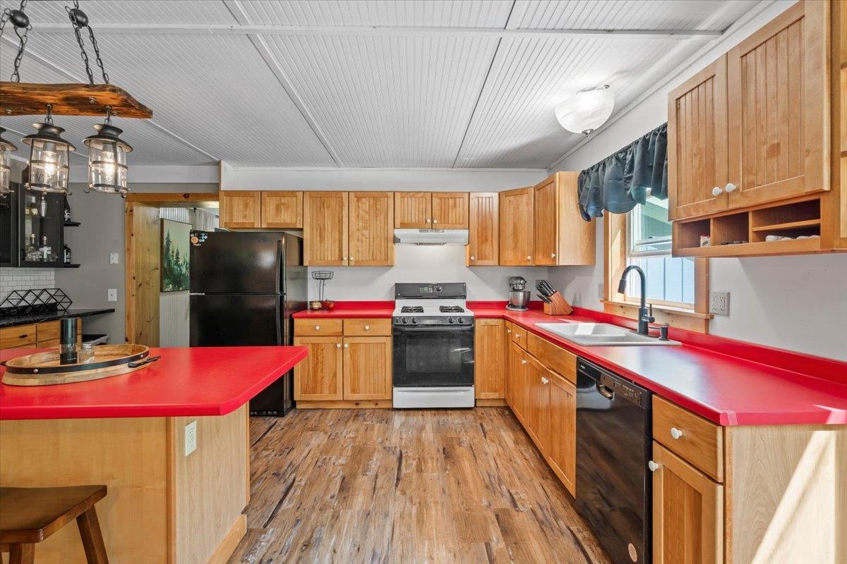 114 W Woodbury Road Property Photo 15