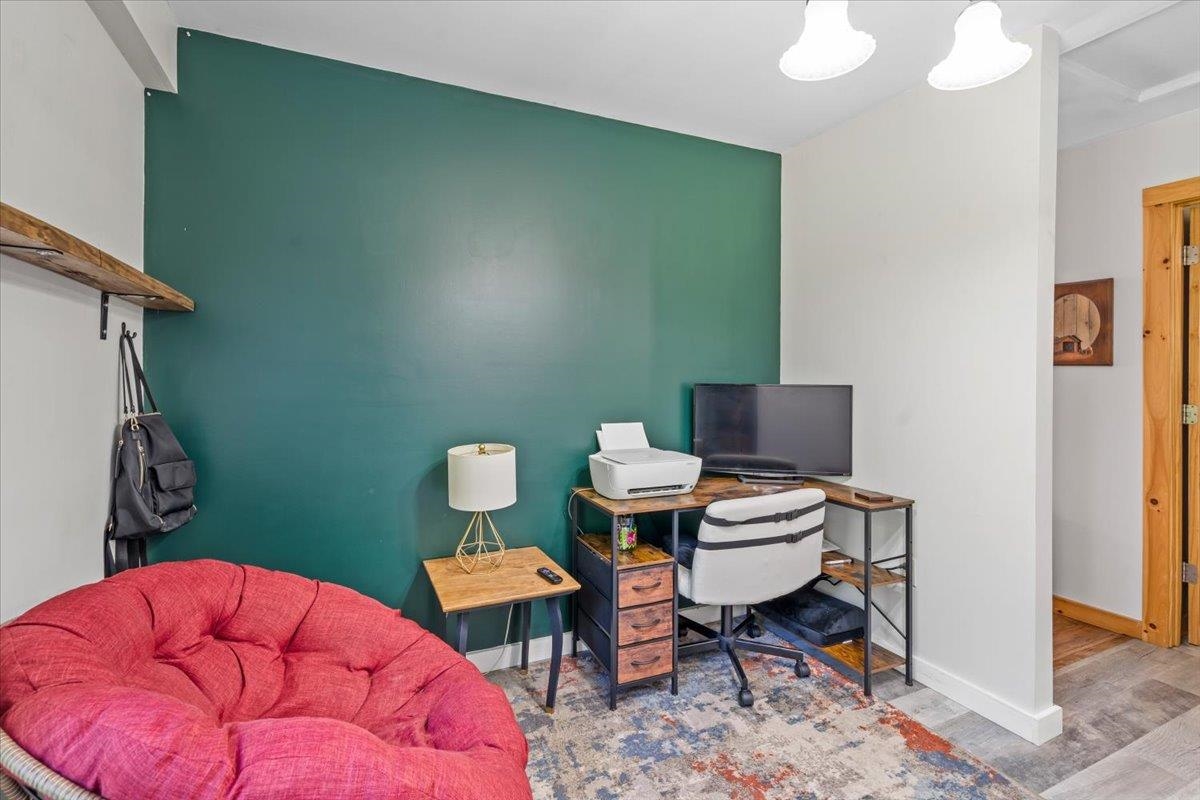 114 W Woodbury Road Property Photo 28