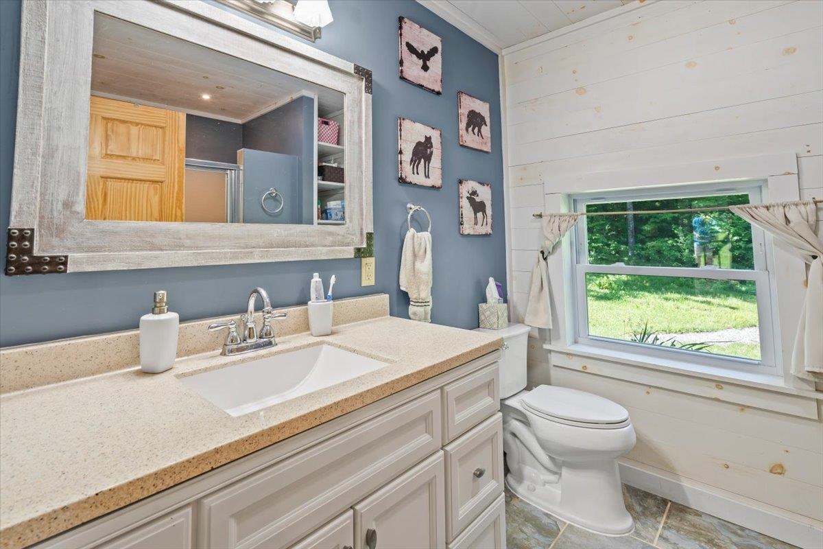 114 W Woodbury Road Property Photo 31