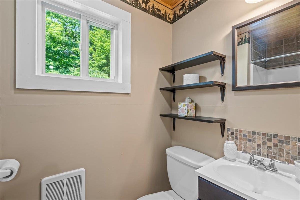 114 W Woodbury Road Property Photo 33
