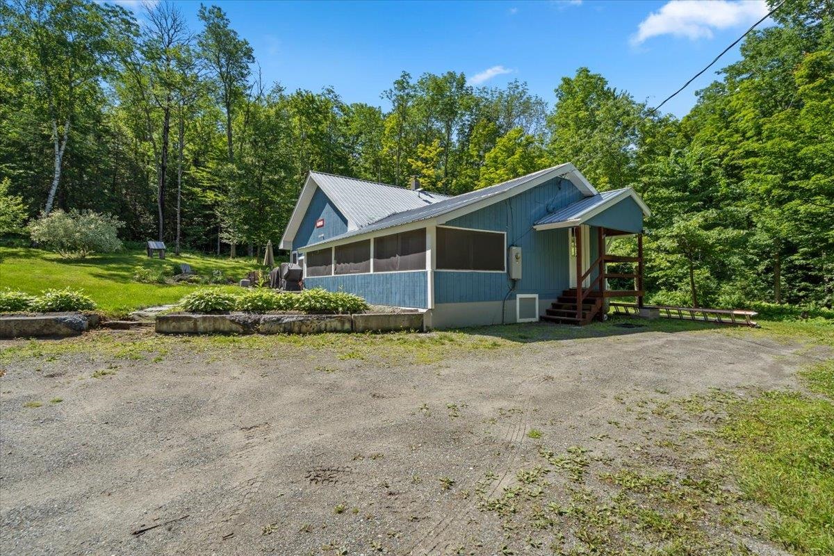 114 W Woodbury Road Property Photo 40