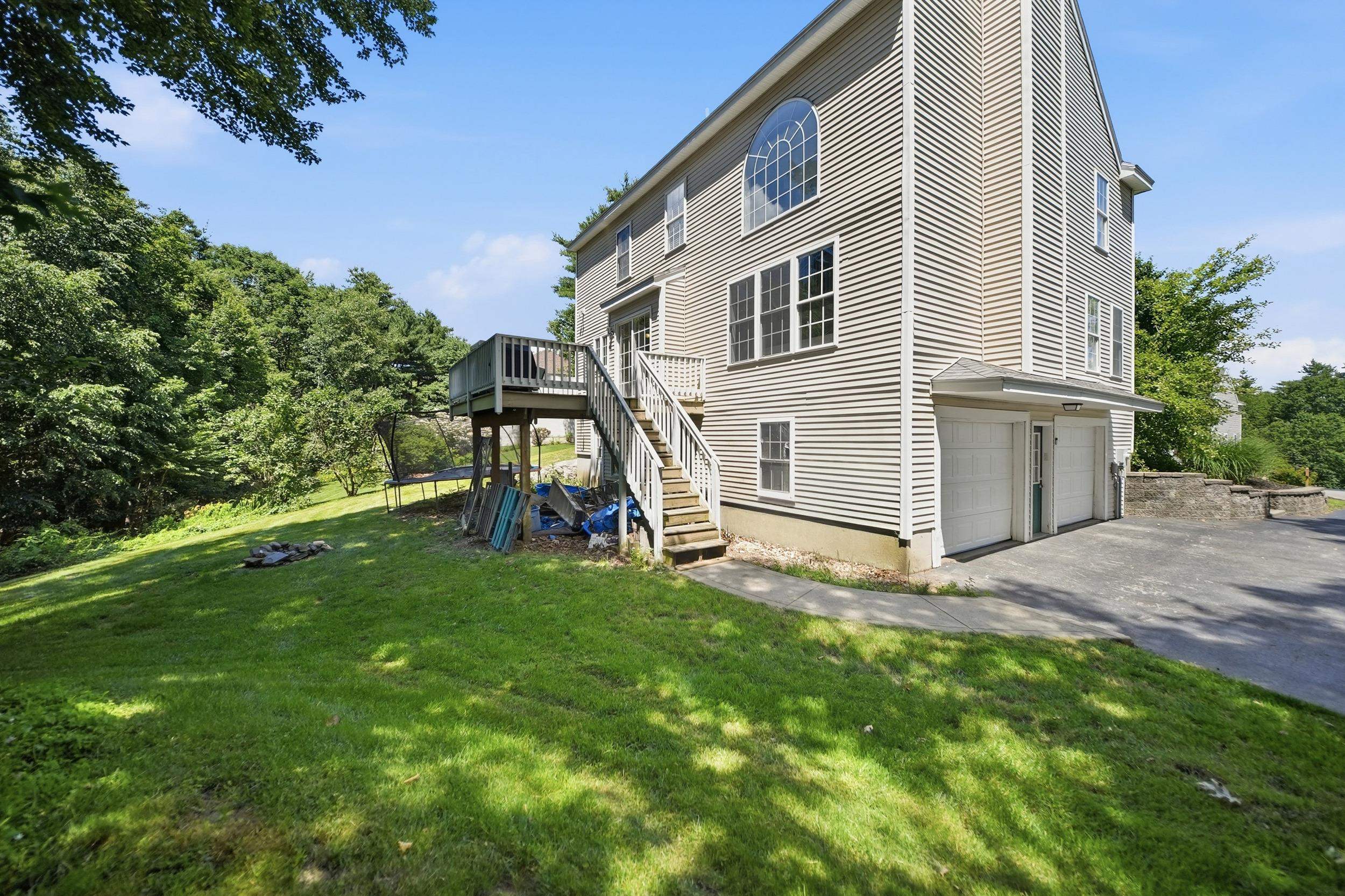 9 Hawk Drive Property Photo 5
