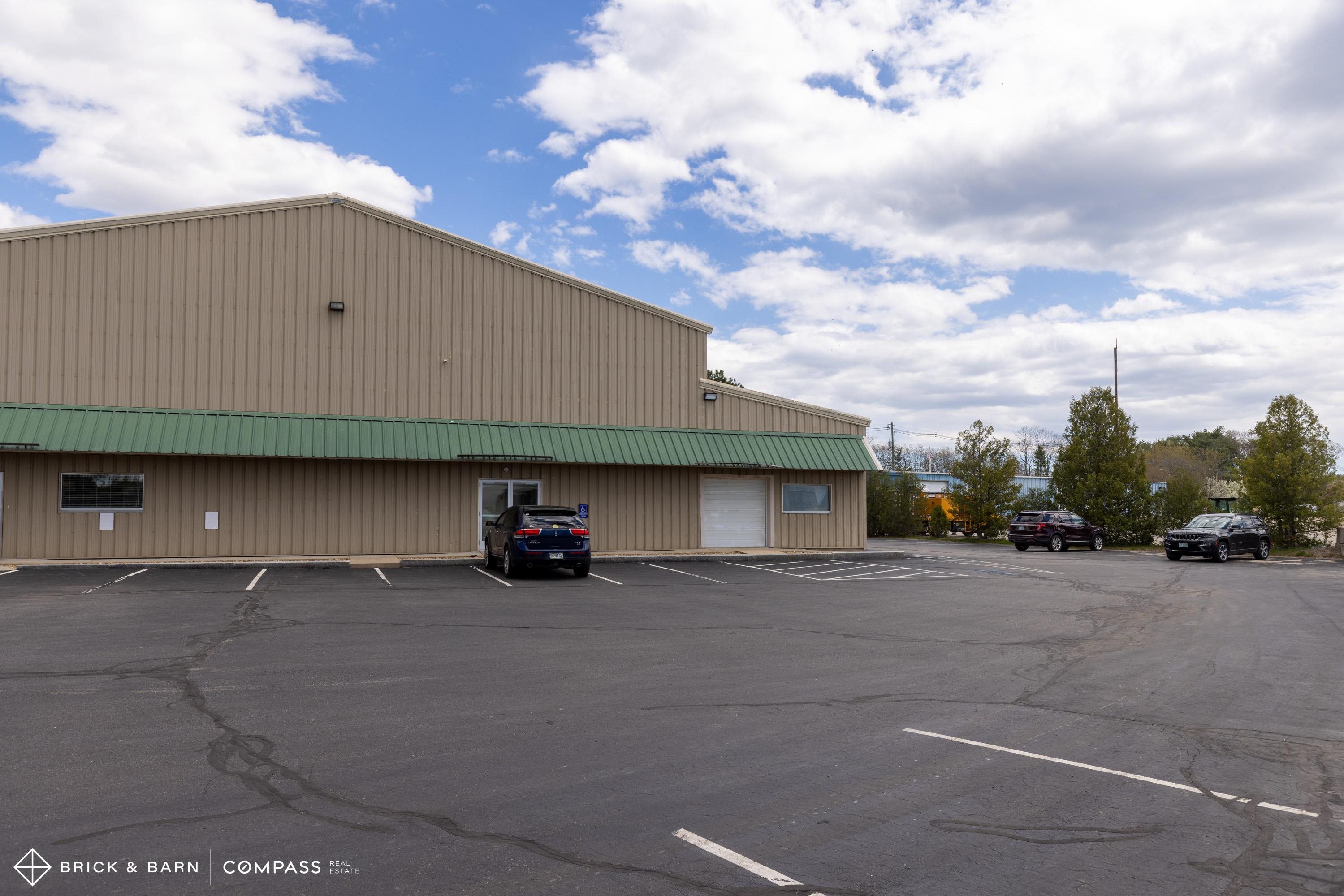 620 Peverly Hill Road Property Photo 3
