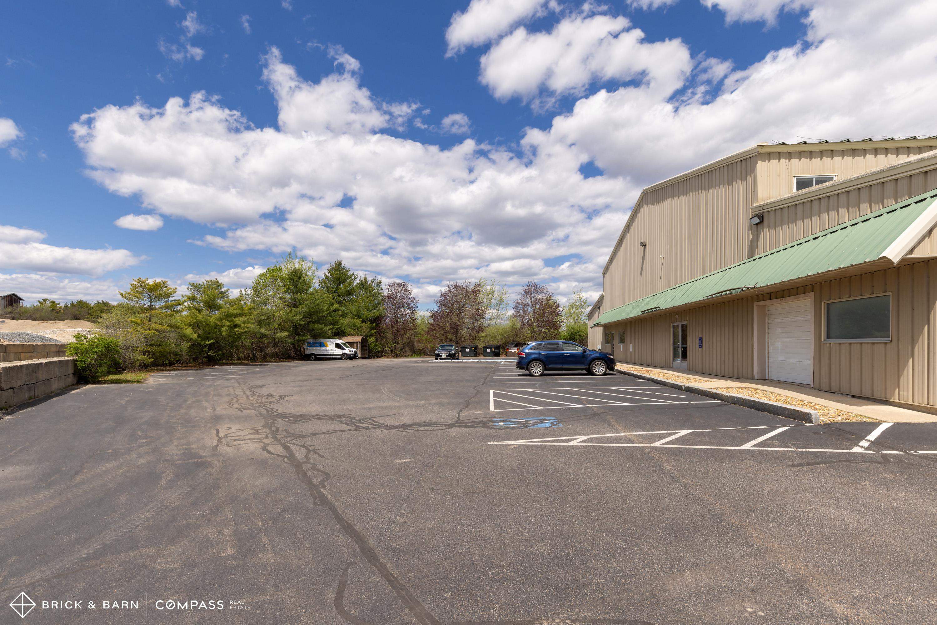 620 Peverly Hill Road Property Photo 8