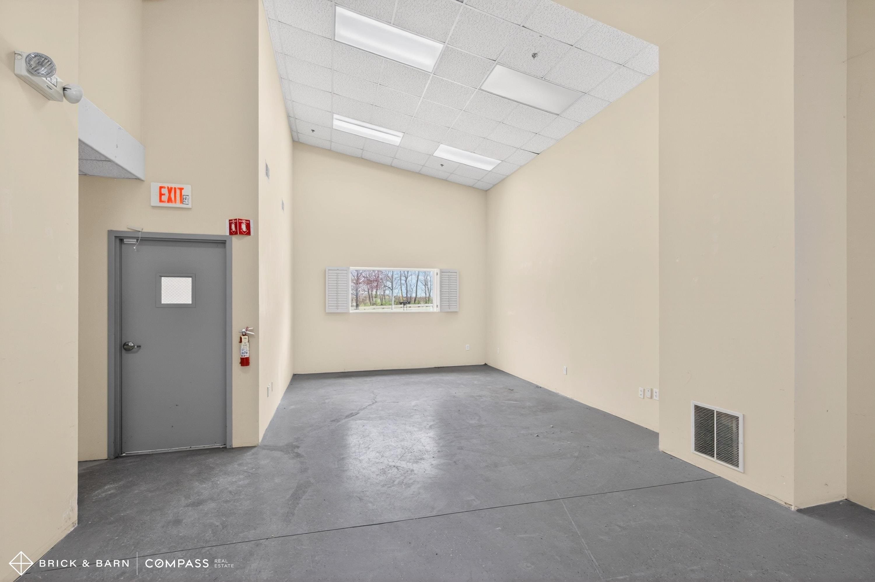 620 Peverly Hill Road Property Photo 17