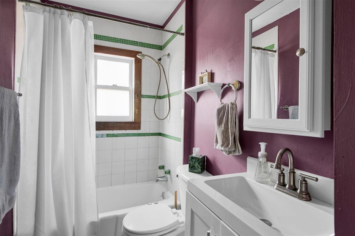 78 Pitkin Street Property Photo 9