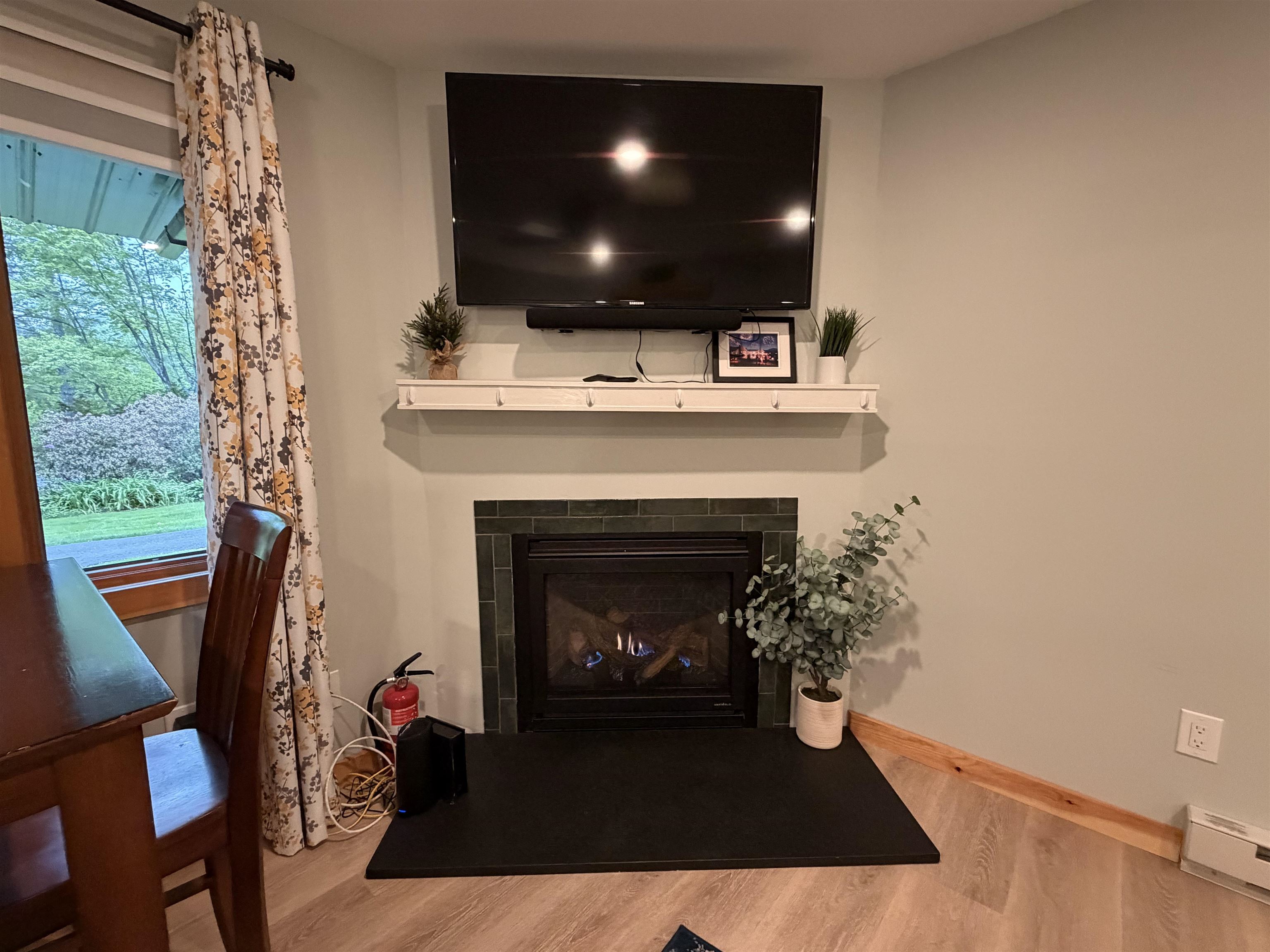 10 Chippewa Way Property Photo 5