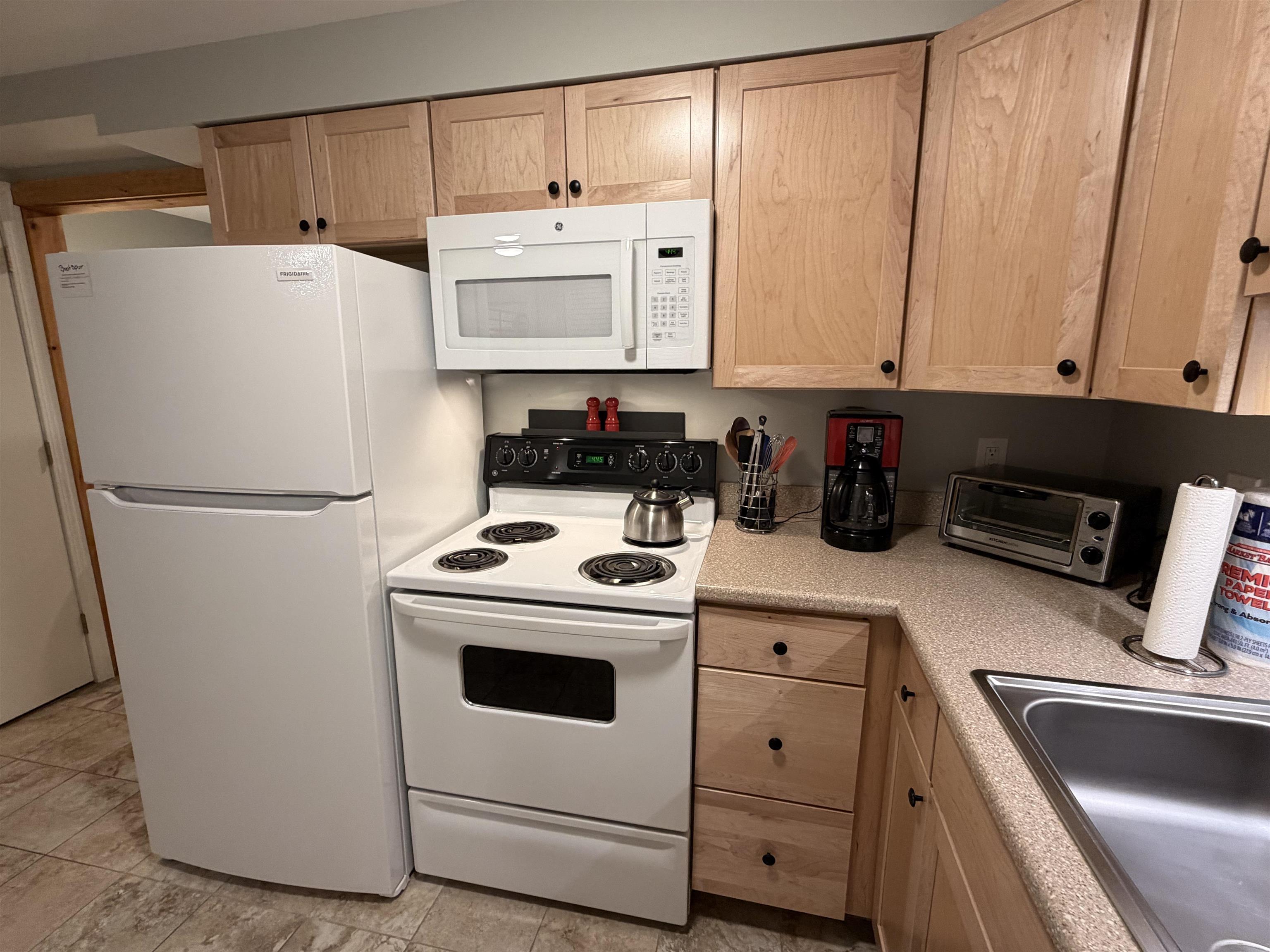 10 Chippewa Way Property Photo 13