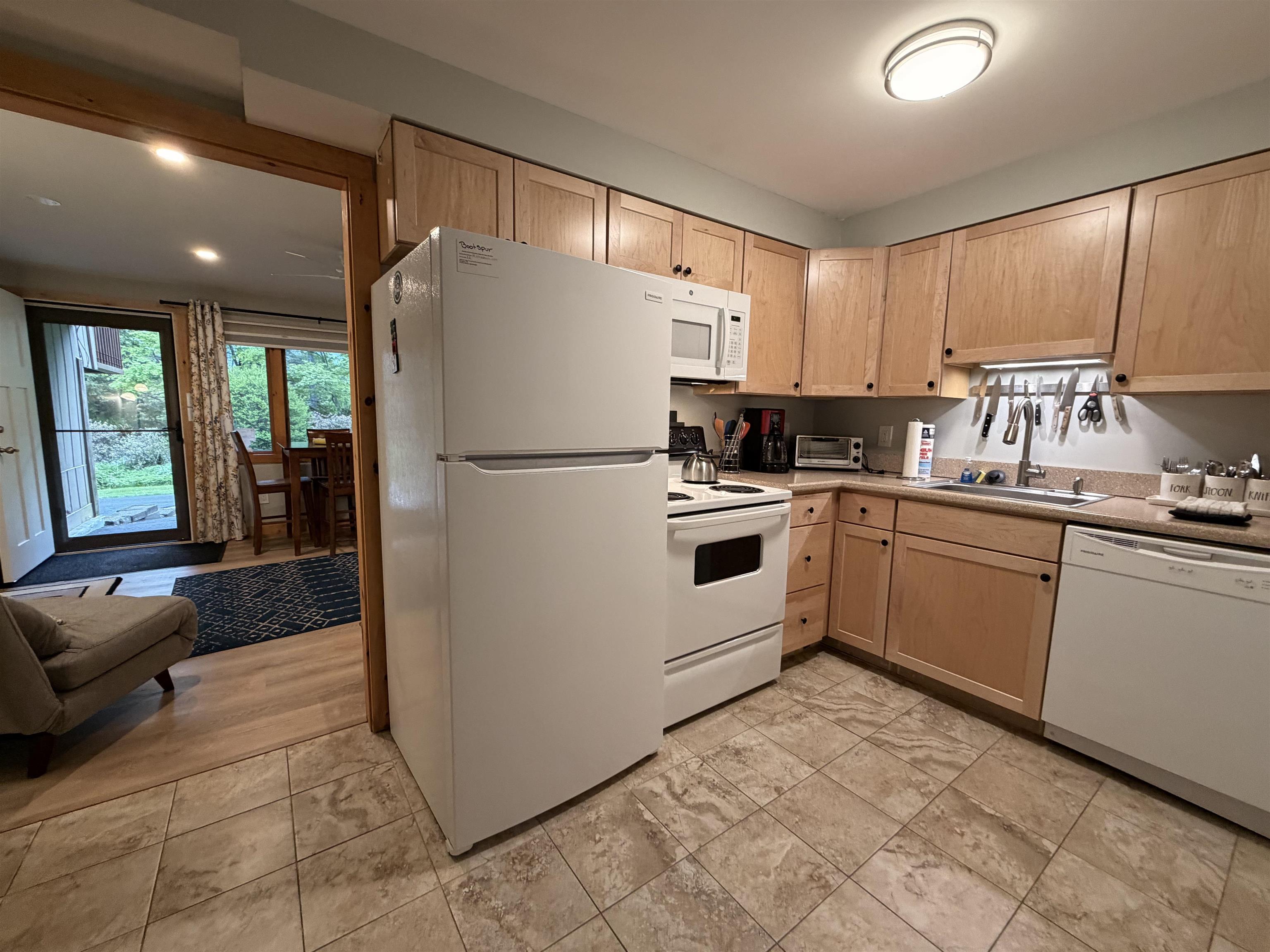 10 Chippewa Way Property Photo 14