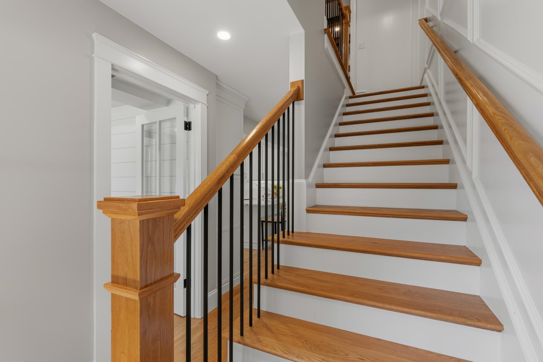 6 Dearborn Street Property Photo 19