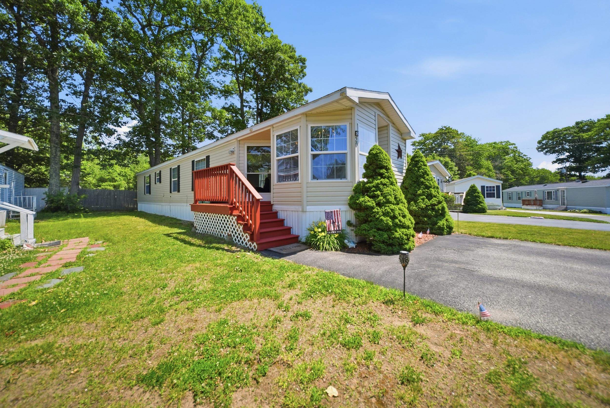 20 Black Forest Road Property Photo 1