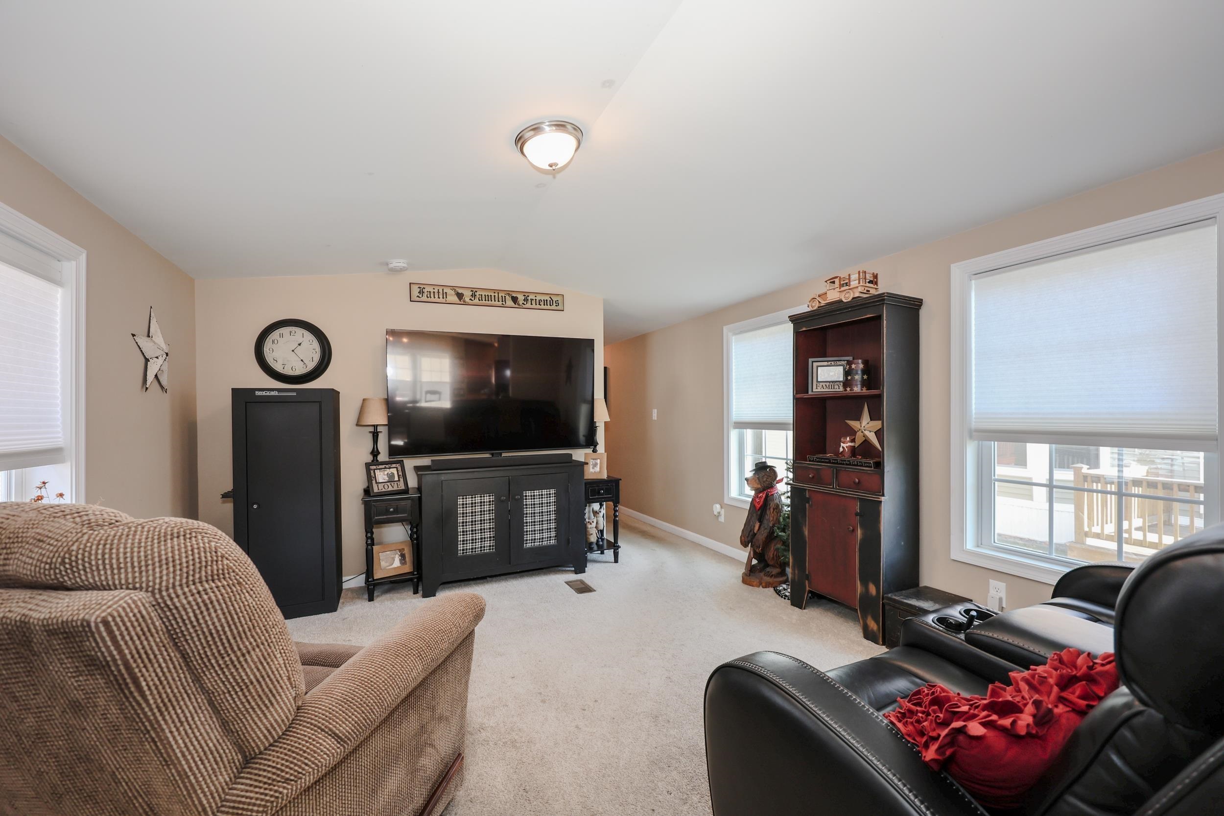 20 Black Forest Road Property Photo 10