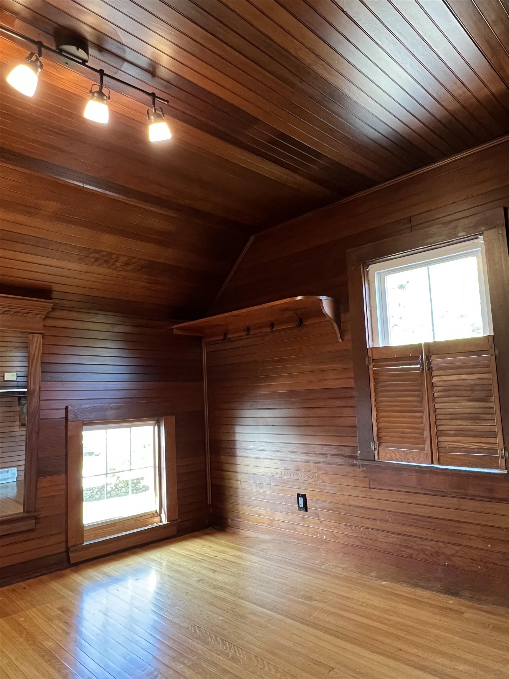 69 Atlantic Avenue Property Photo 24