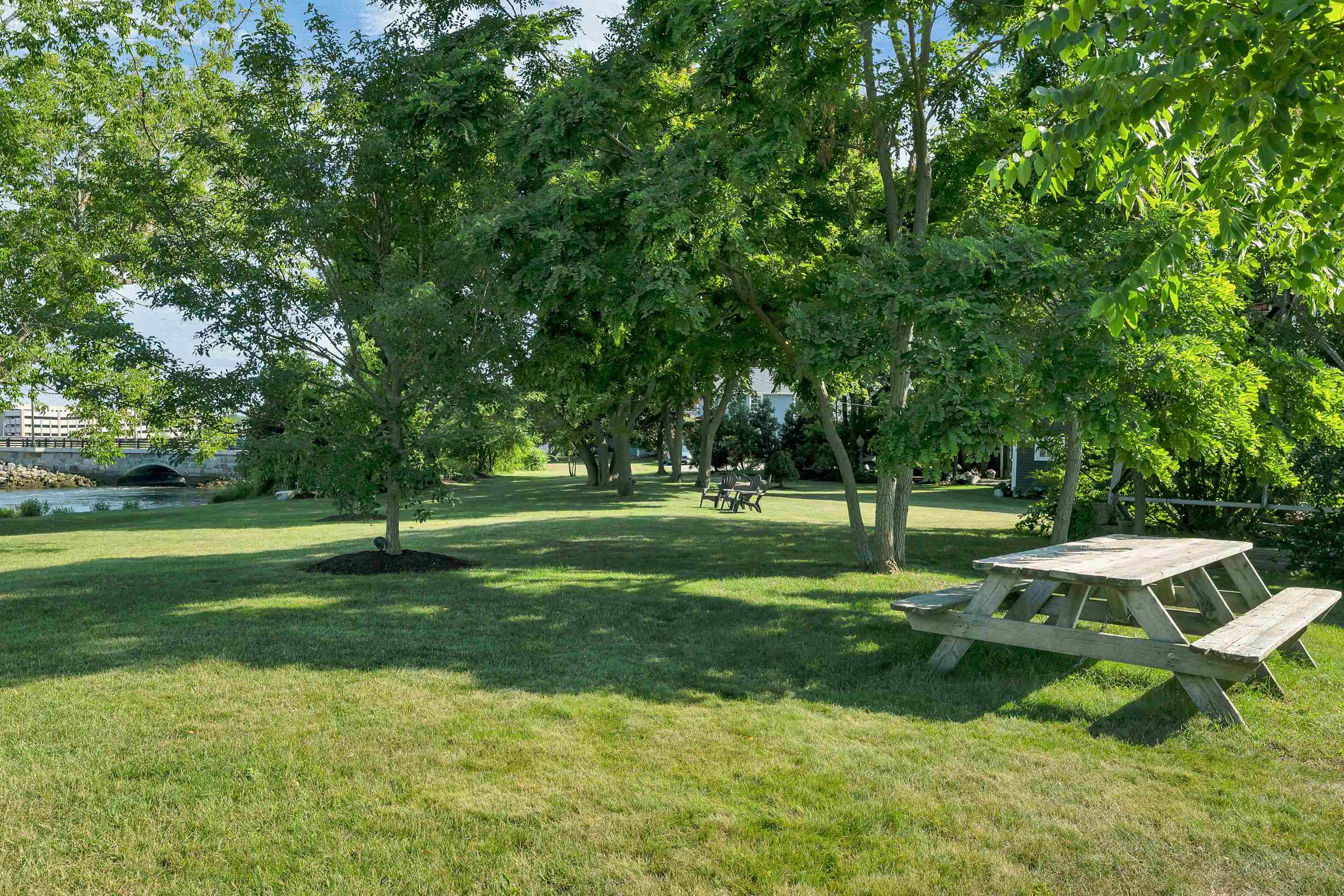 273 Maplewood Avenue Property Photo 20