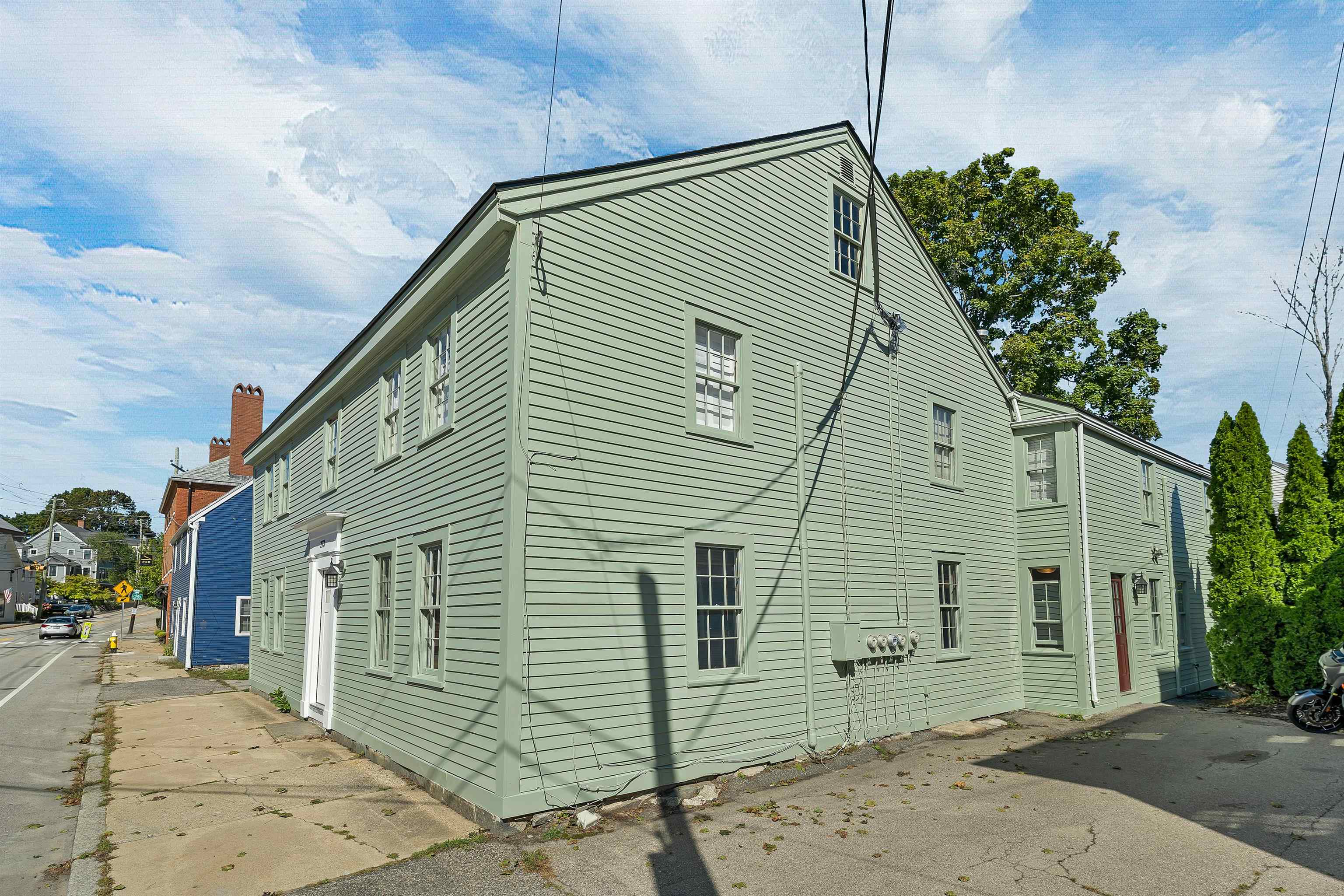 273 Maplewood Avenue Property Photo 36