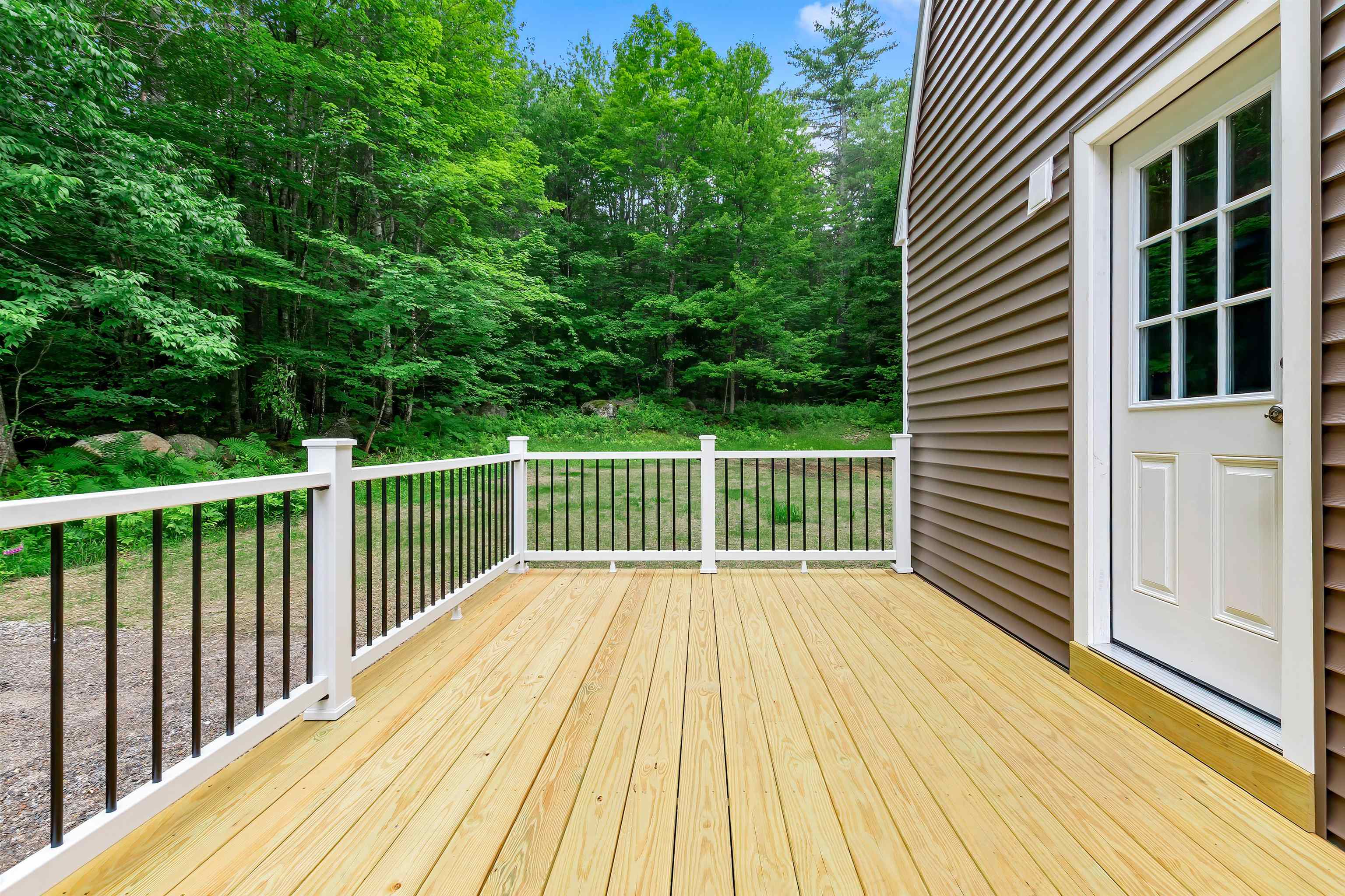 491 Raccoon Hill Road Property Photo 45