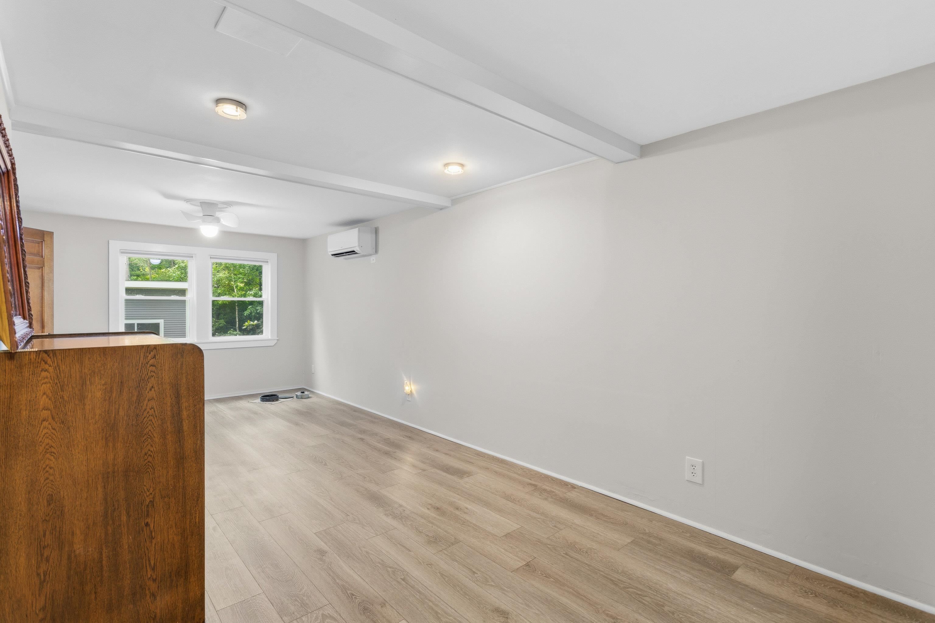 480 Woodlawn Ridge Road Property Photo 42