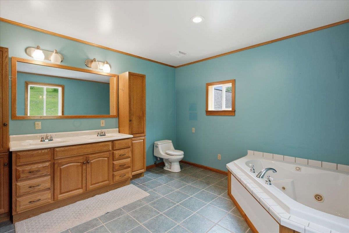 405 Old West Road Property Photo 33