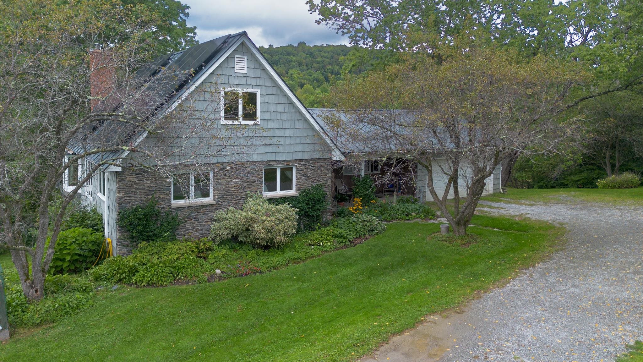 289 Lamb Hill Road Property Photo 2